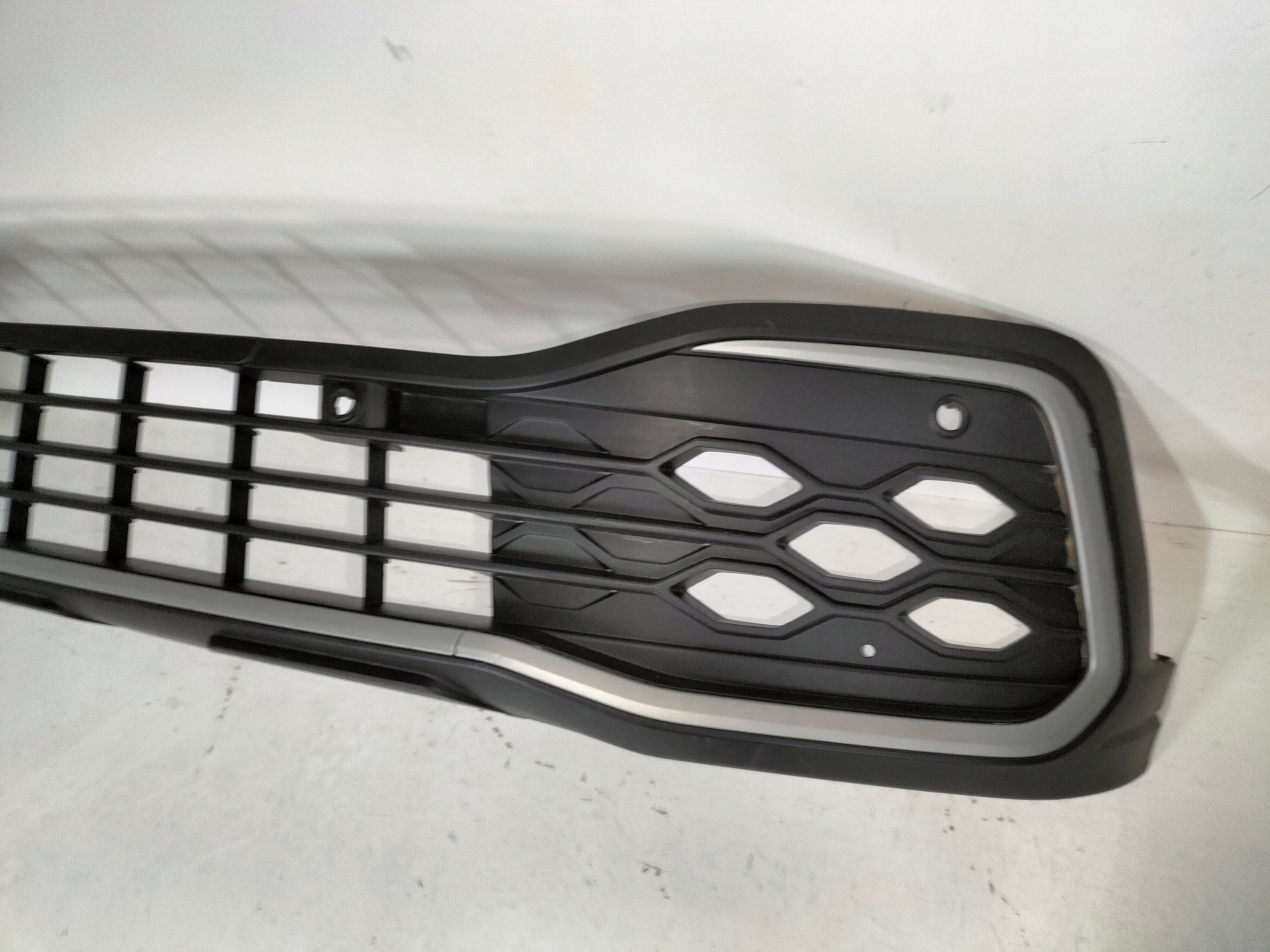 spoiler Grill vorne VW GOLF 8 VIII 19- ALLTRACK
