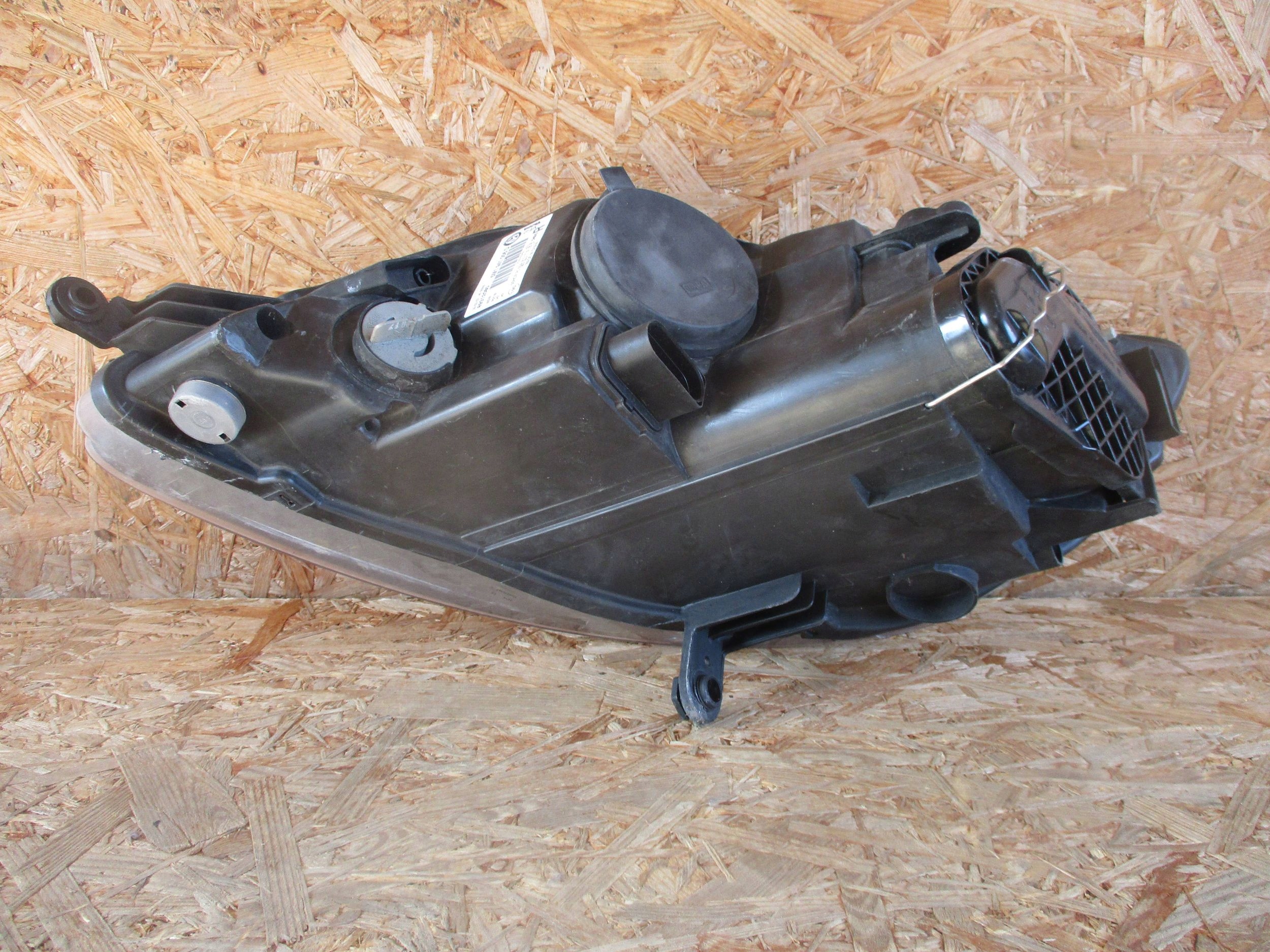light front front right VW GOLF V plus