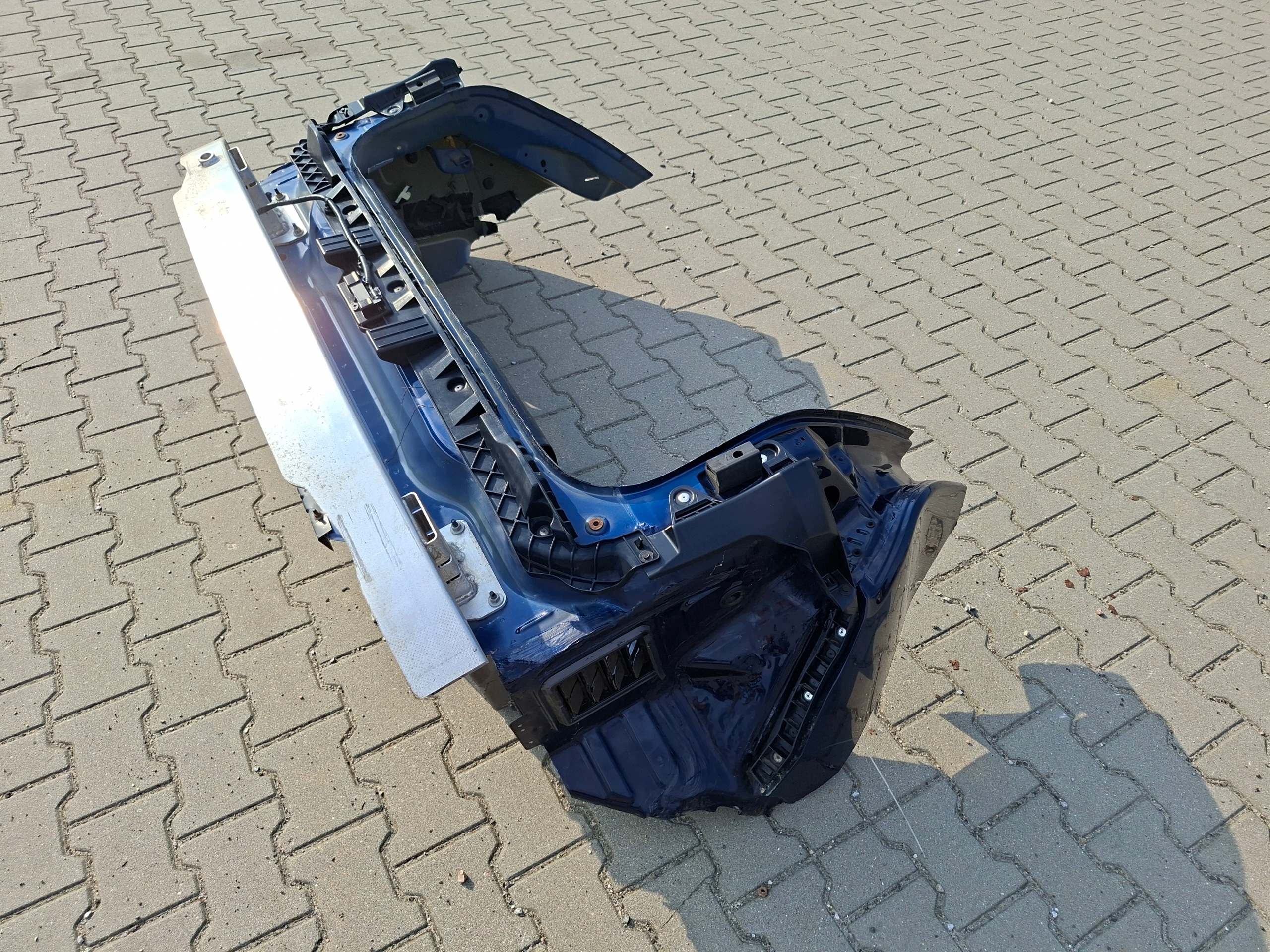 rear panel rear pillar sider below bumper supports JEEP CHEROKEE V KL PBU