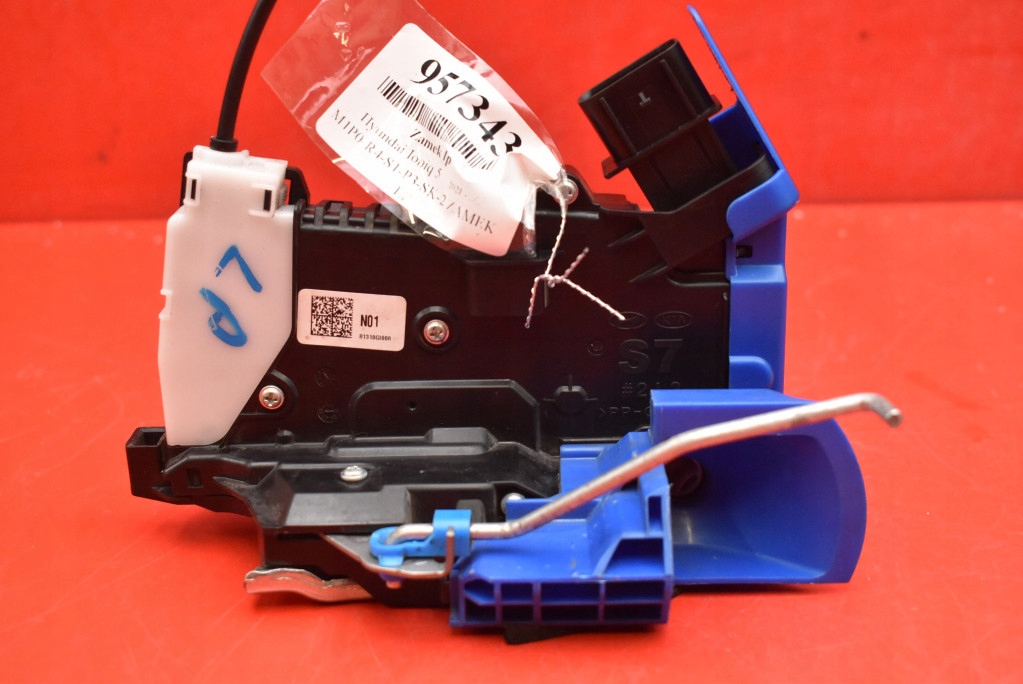 lock door left front front EU 81310GI000 HYUNDAI IONIQ 5 V 21
