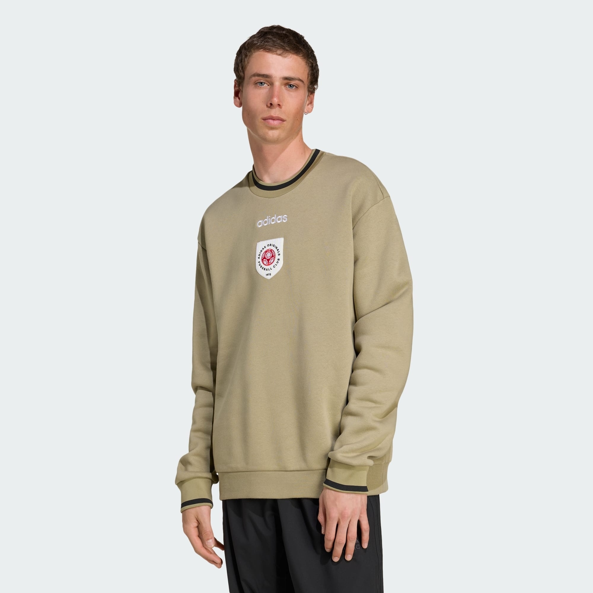 Adidas Originals Mikina Badge Crewneck Fussball Club JX3067 R L XL