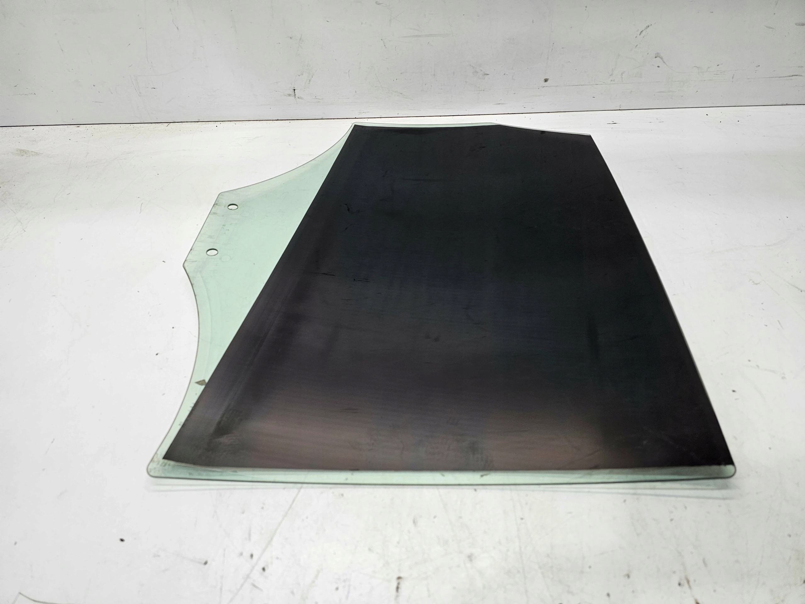window side door left rear part AUDI Q5 8R 2012R