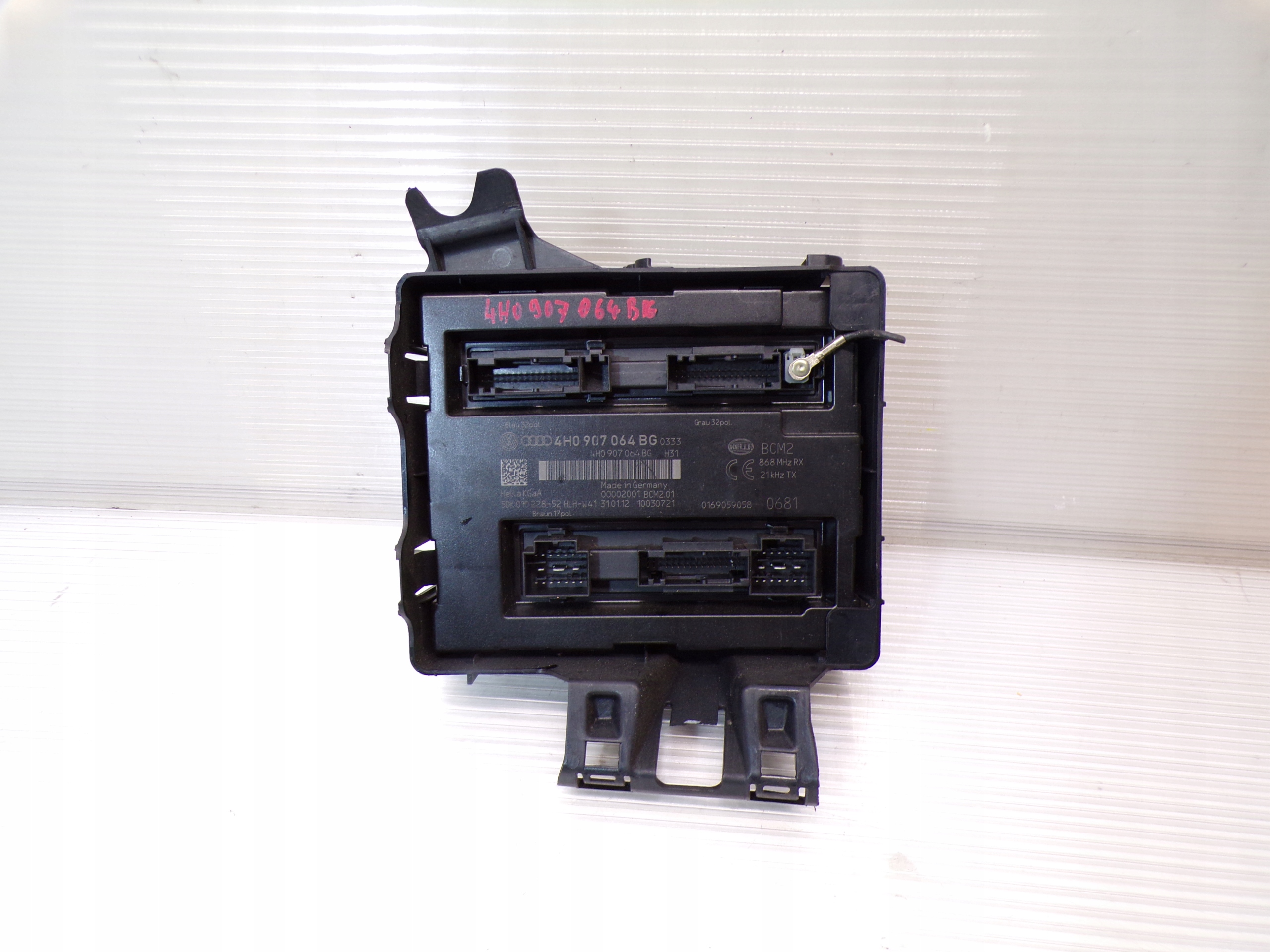 блок комфорта BCM Audi A6 C7 4H0907064BG
