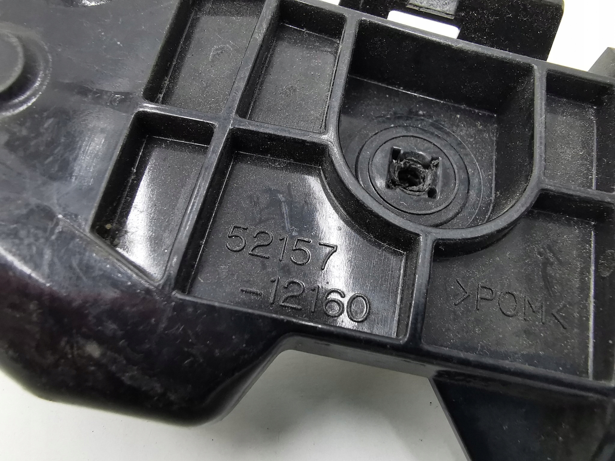bumper bracket right rear part TOYOTA COROLLA E15 52157-12160