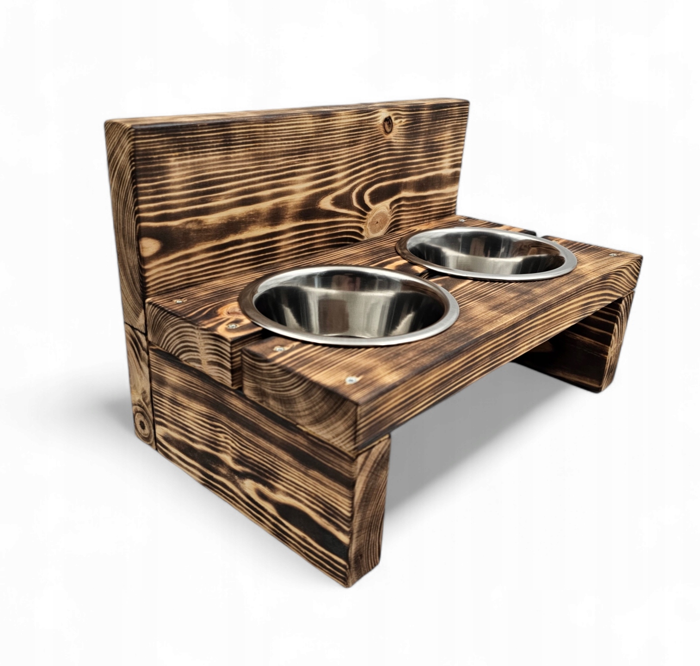 Levně Dřevěný stojan na misky pro psa s zadním krytem a zadní stěnou o objemu 450 ml