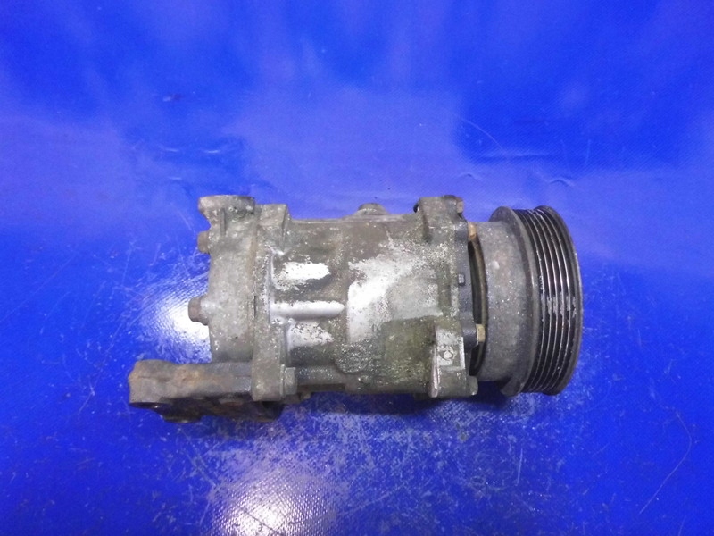 компрессор кондиционера 3.0 V6 renault ESPACE III