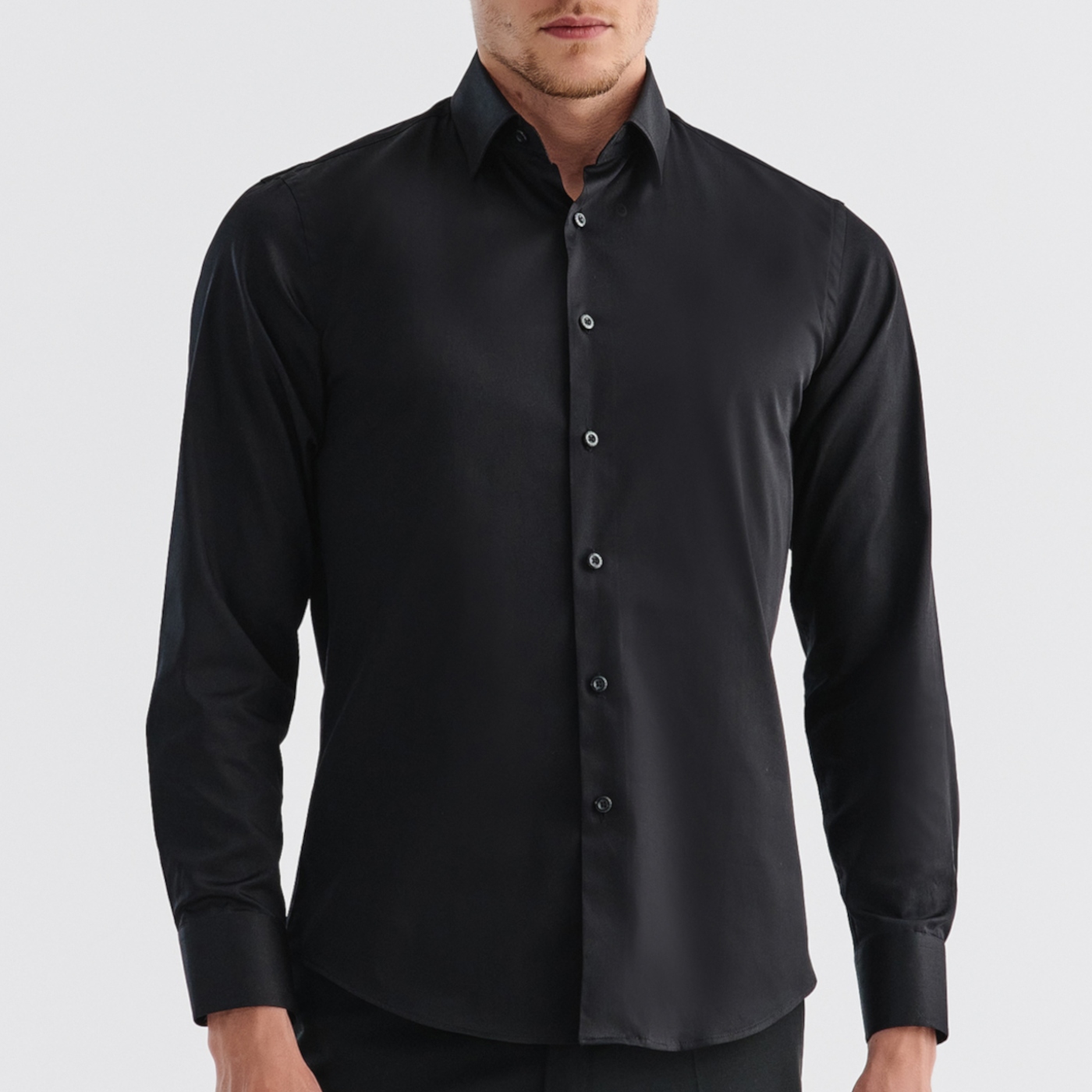 Černá klasická pánská košile Slim Fit Pako Lorente 39-40/188-194