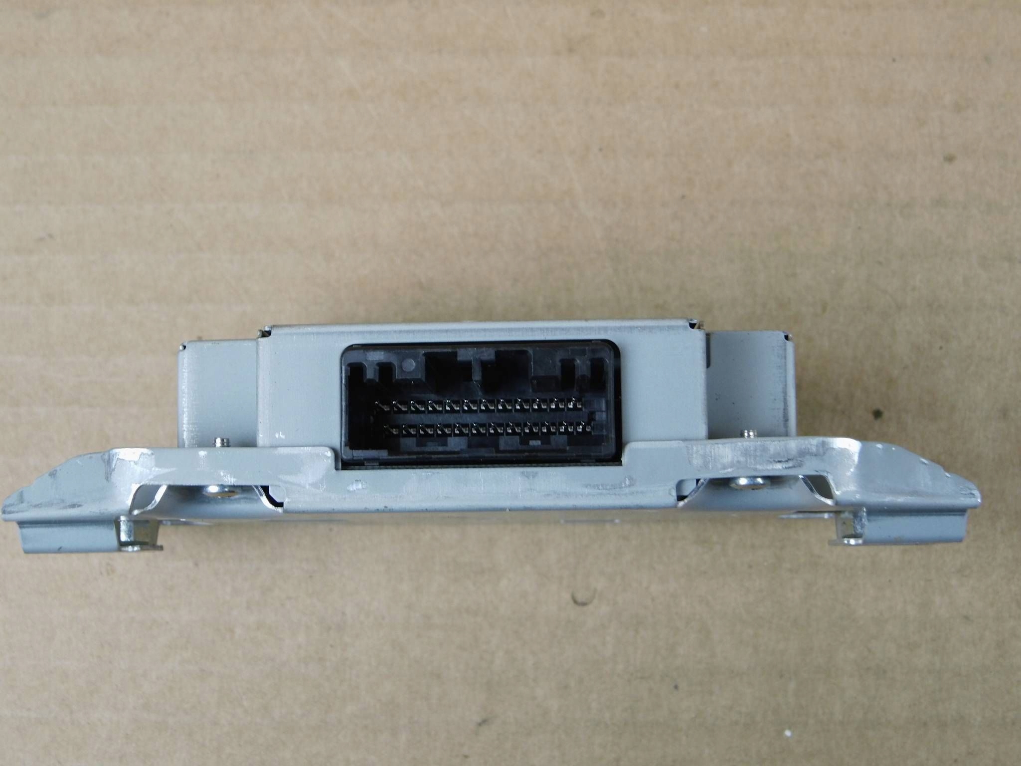 Honda CR-V CRV VI module computer control unit 39200-3A0-HC12-M1