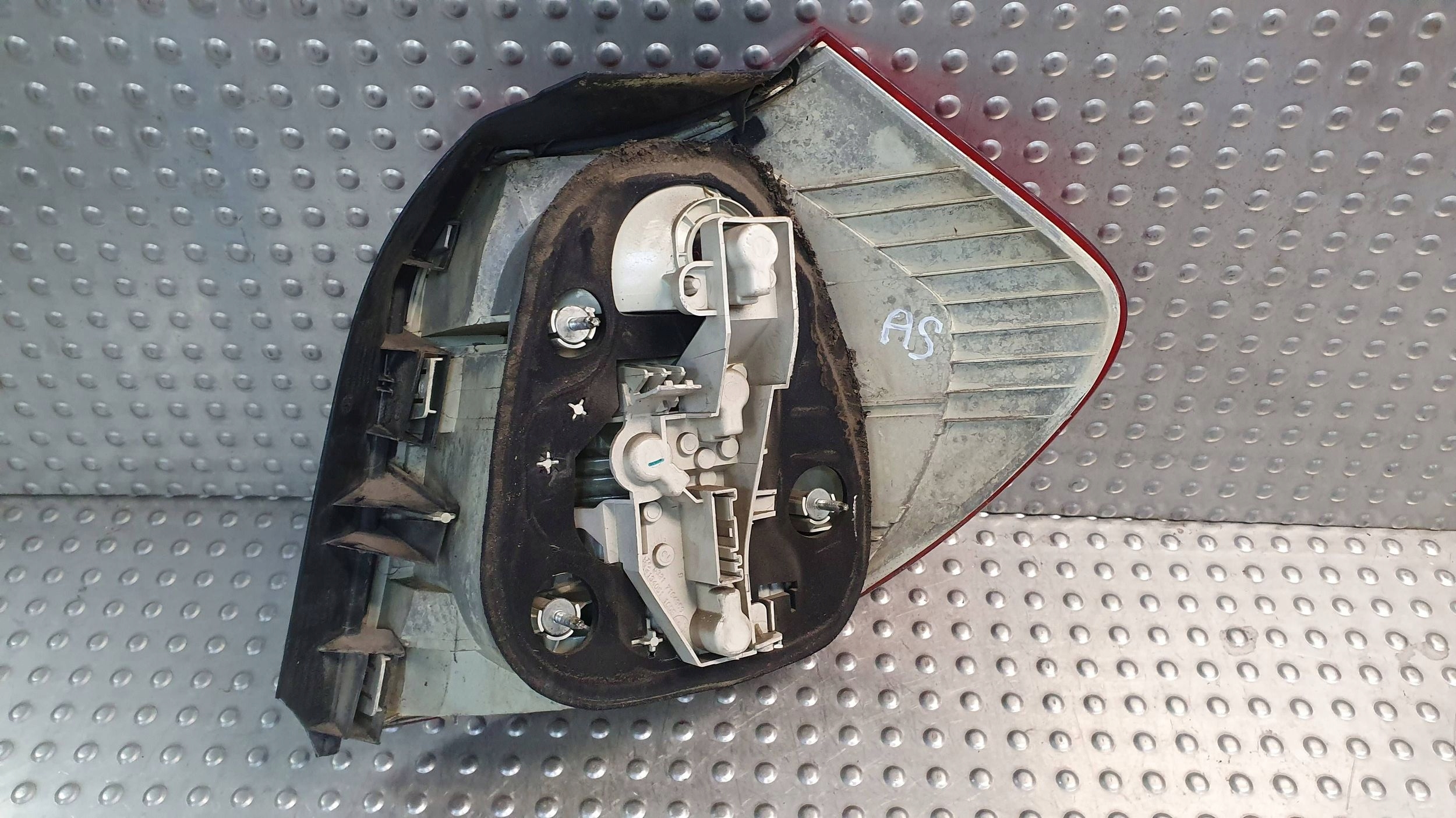 light rear part left BMW 1 E87 04