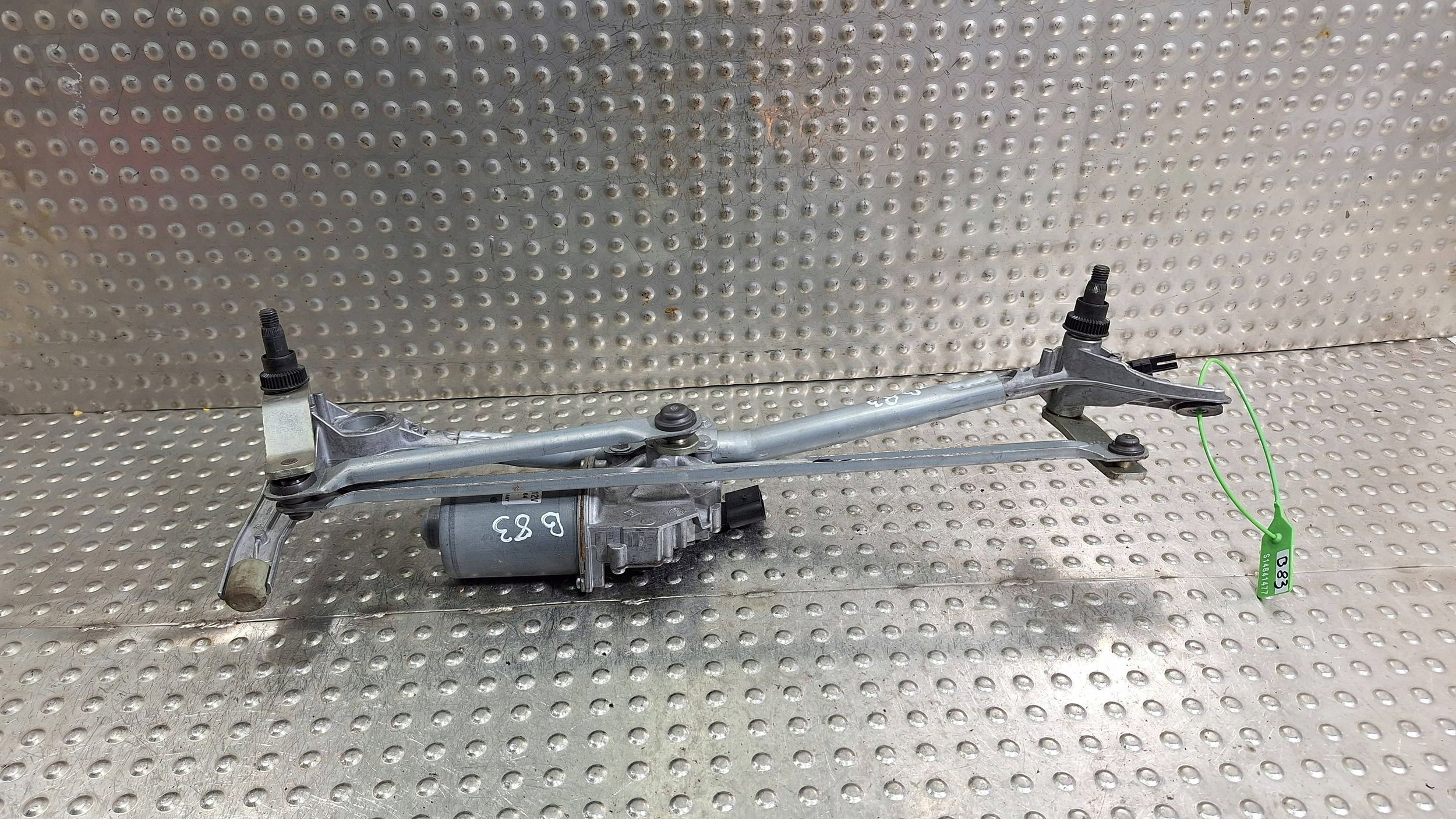 Gestänge Motor Wischer vorne 6978263 BMW 3 E90 E91 E92 E93 EUROPA