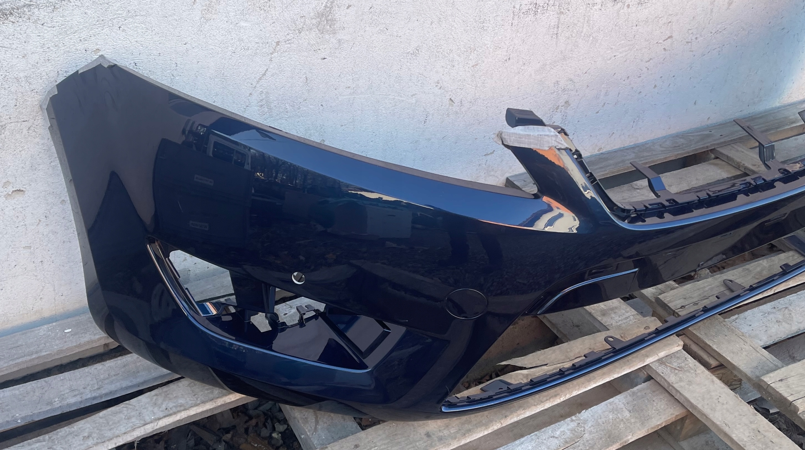 FORD MONDEO MK4 2007 - front bumper front below PDC 7S71-17757-A