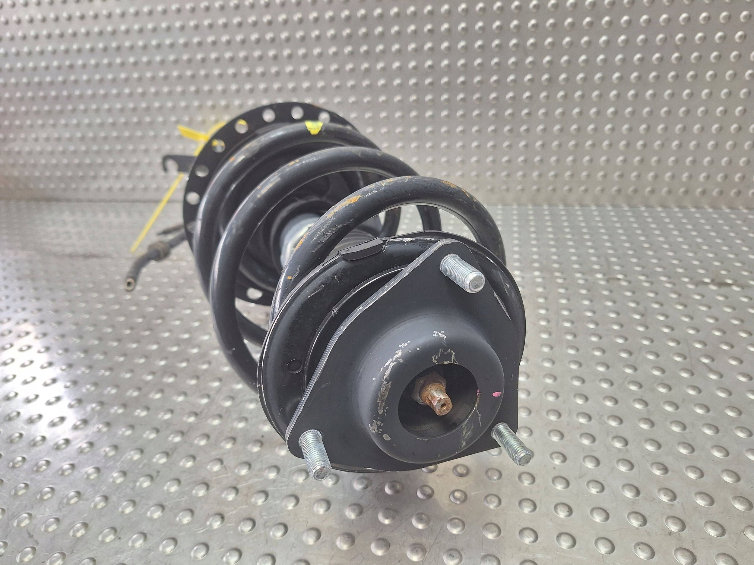 shock absorber right front MITSUBISHI OUTLANDER III 12- 4060A620