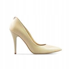 Béžové kožené lodičky na úzkou nohu a špici Sala 39.5 Cj