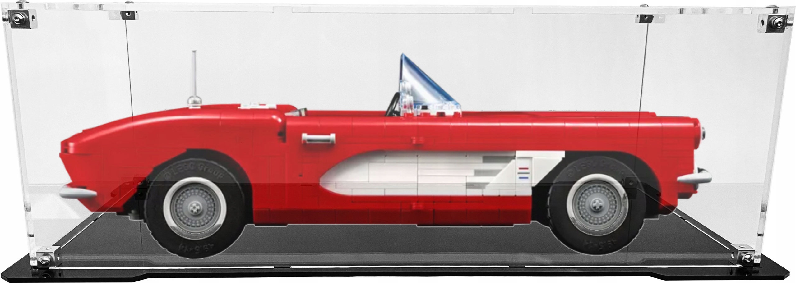 Vitrína s černým podstavcem Drewlandia pro stavebnici Lego 10321 Icons Corvette