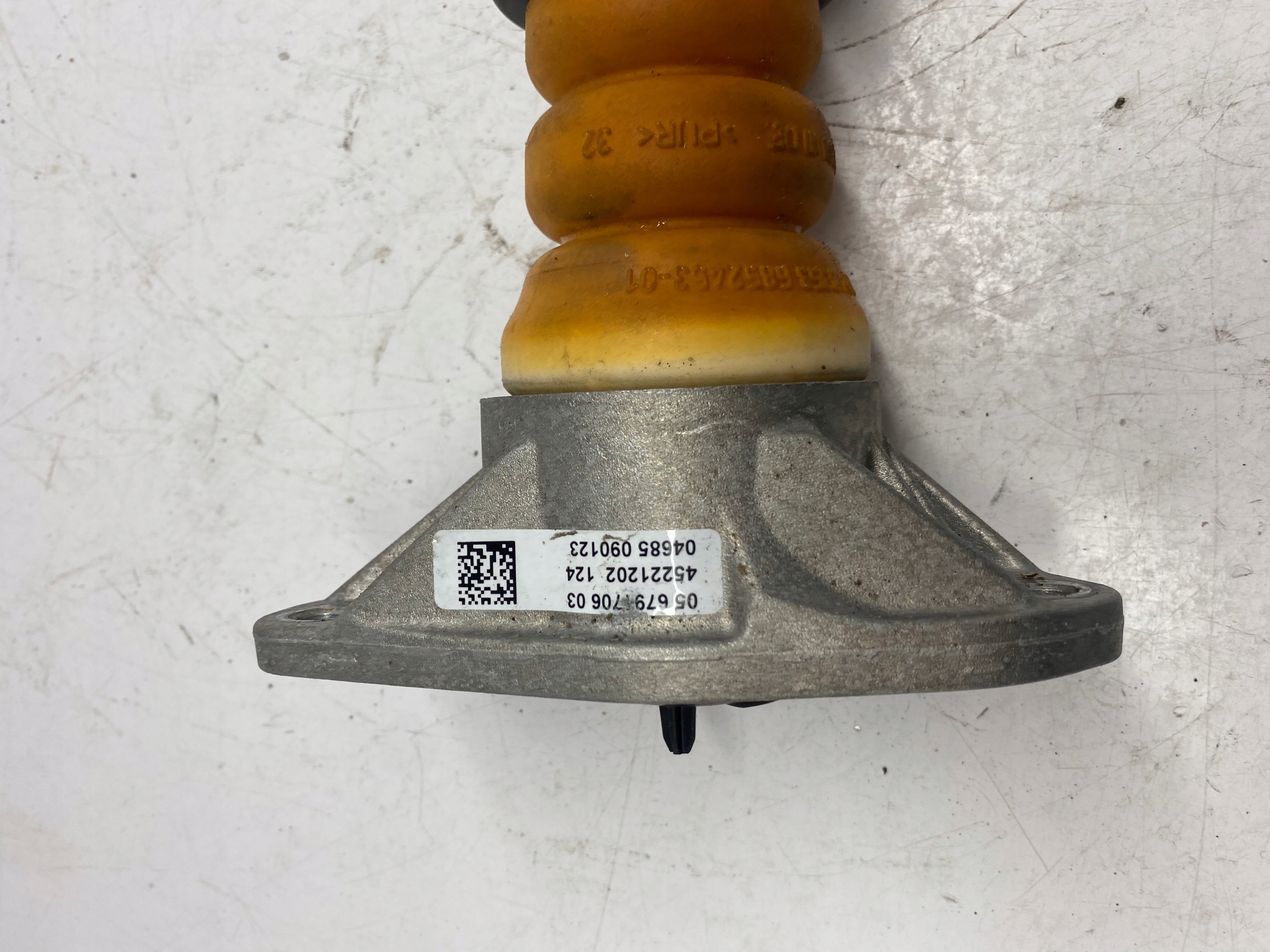MINI F60 shock absorber rear part right 6867218