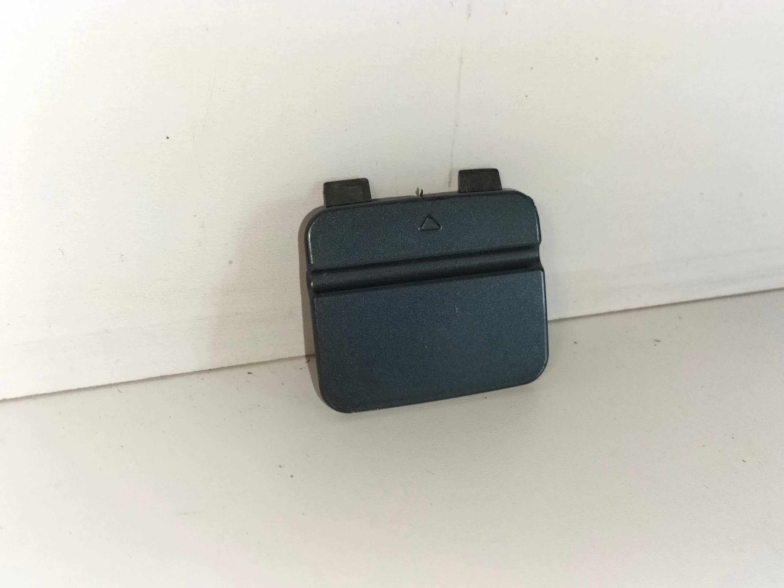 abschleppöse der stoßstange hinten heck BMW 3 E91 LIFT 08- KOMBI