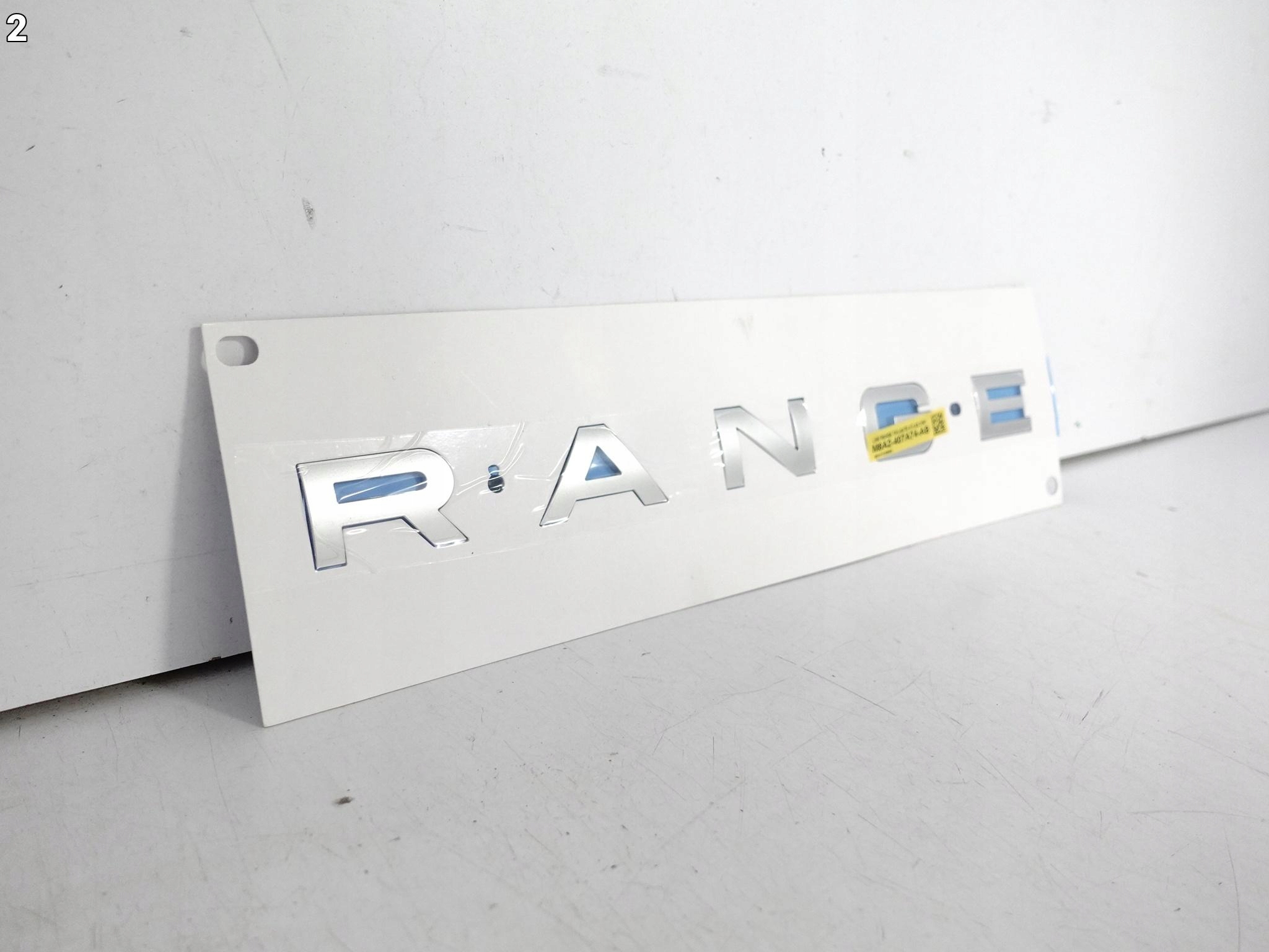 RANGE ROVER VELAR L560 17- logo EMBLEMAT trunk door boot new ORG 21MY
