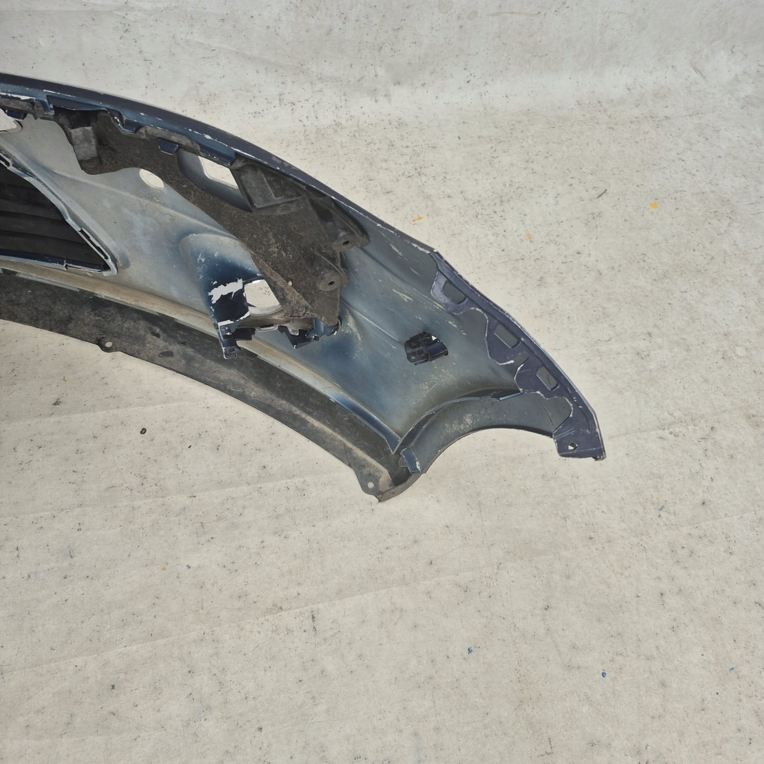 FORD FOCUS III 3 MK3 10-14 bumper front front washer PDC