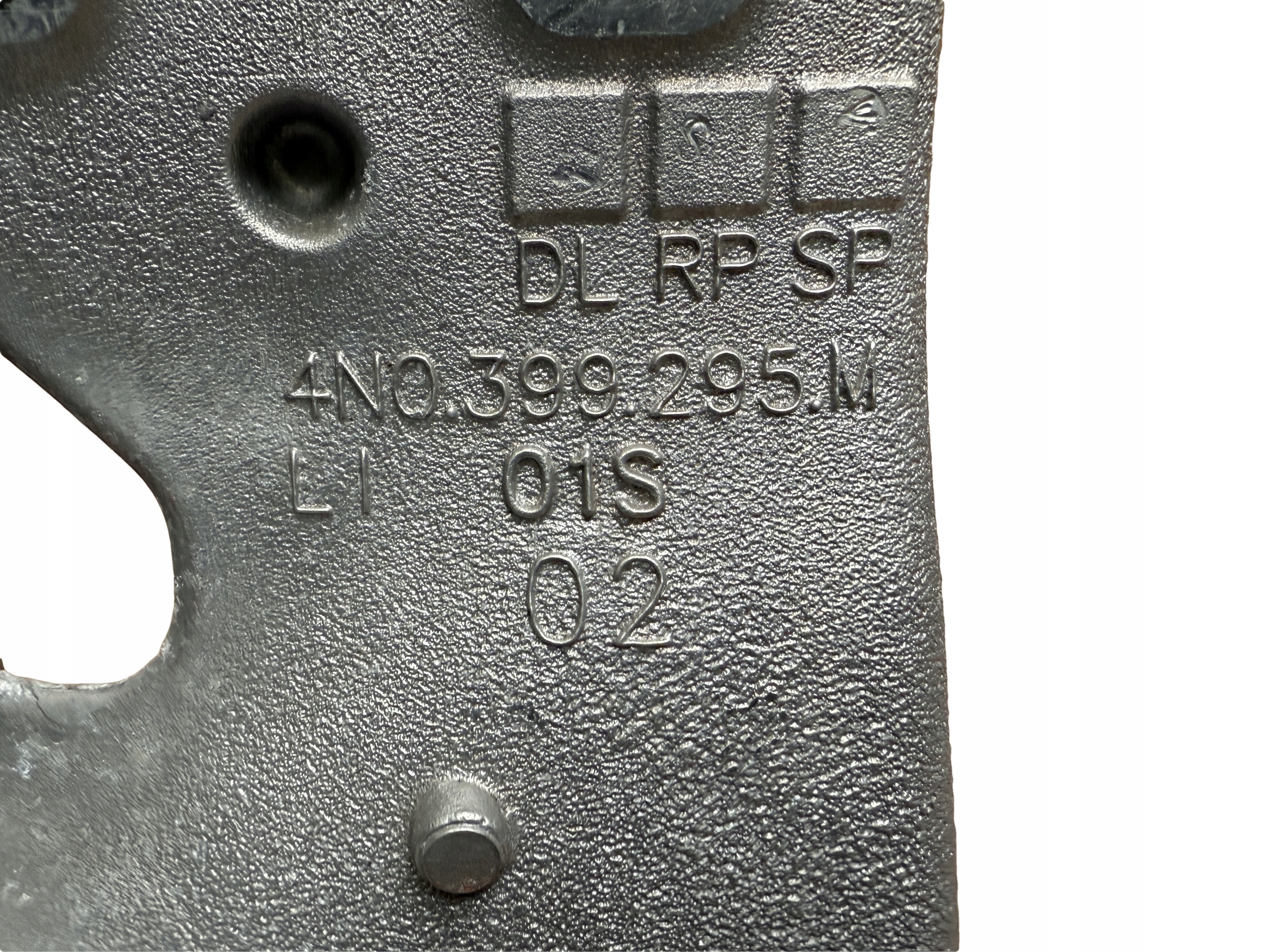 AUDI A8 4N D5 support engine mount left 4N0399295M