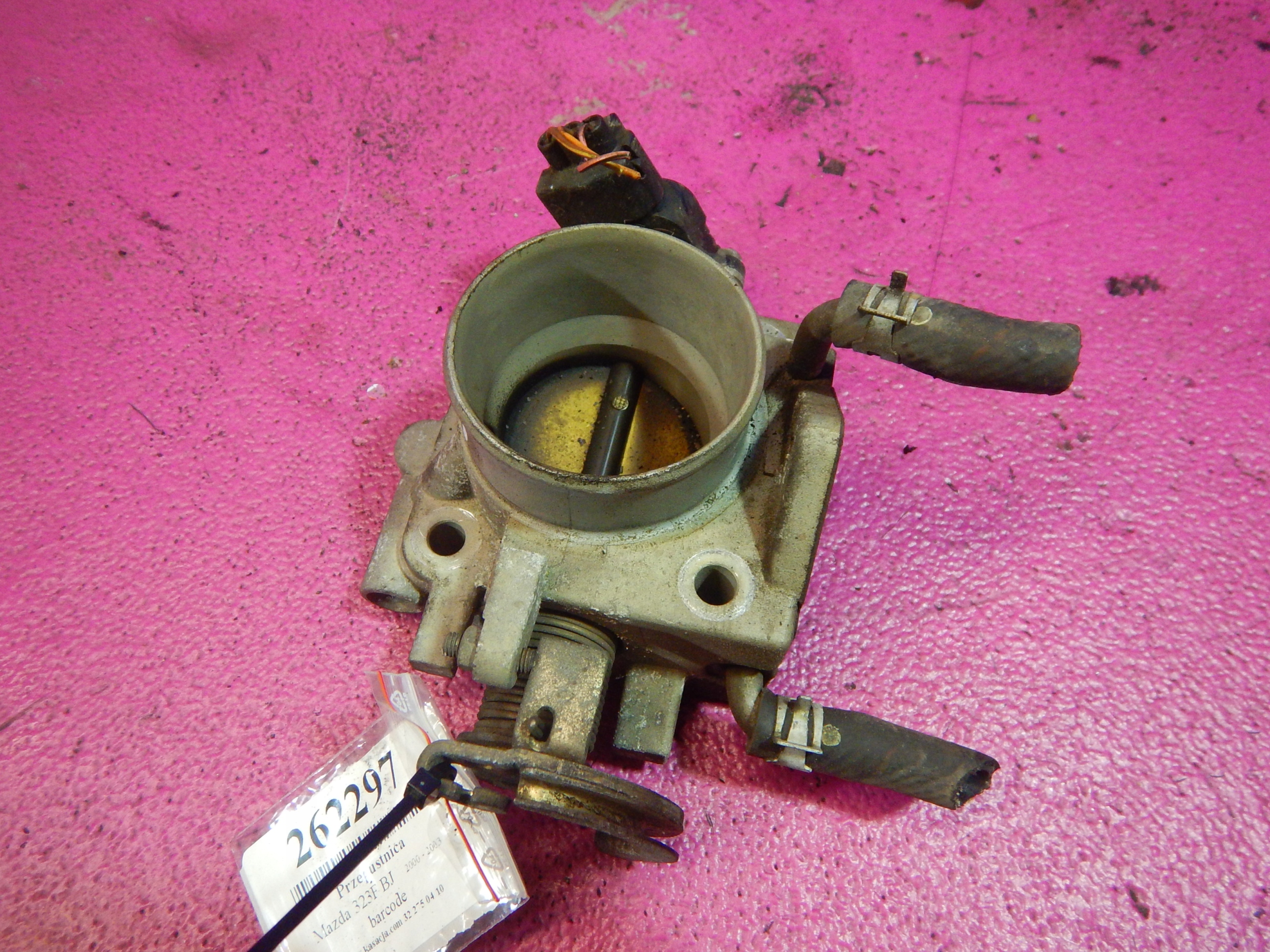 mazda 323F BJ 00-03 1.6 ДРОССЕЛЬНАЯ ЗАСЛОНКА