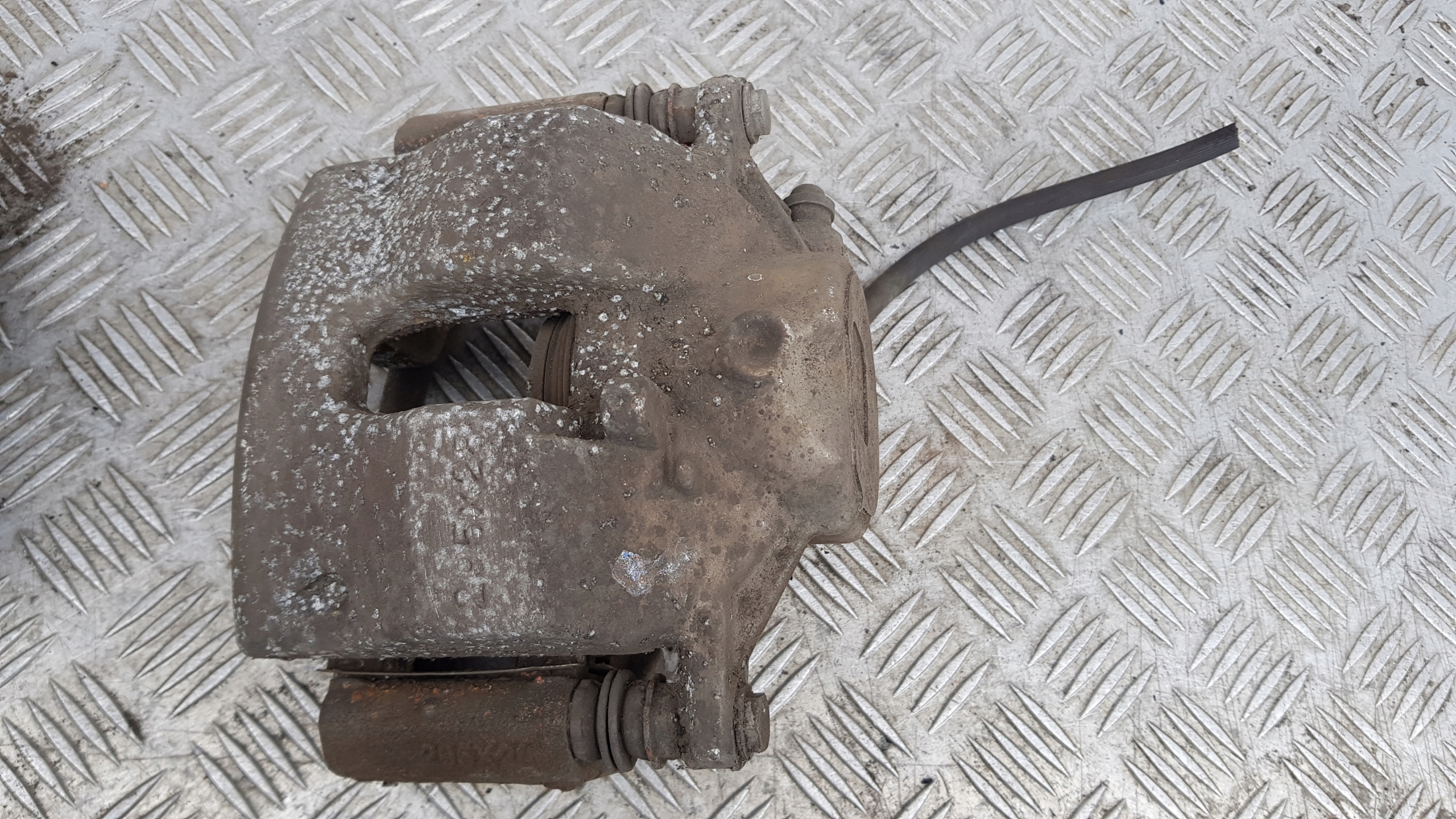 MERCEDES W212 2.2 CDI caliper brake right left front 295X28