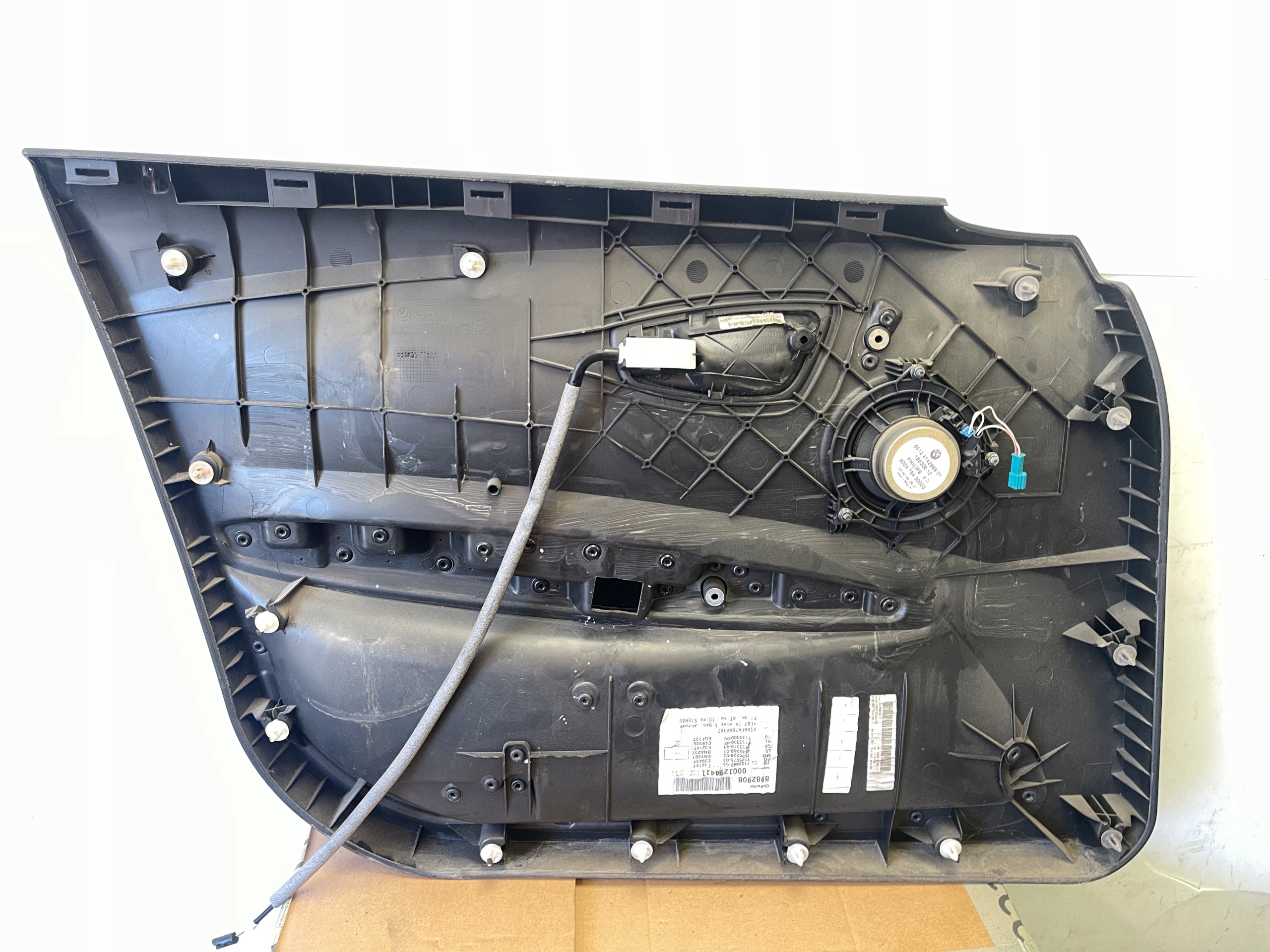 BMW E87 5D upholstery side door right front 7133298