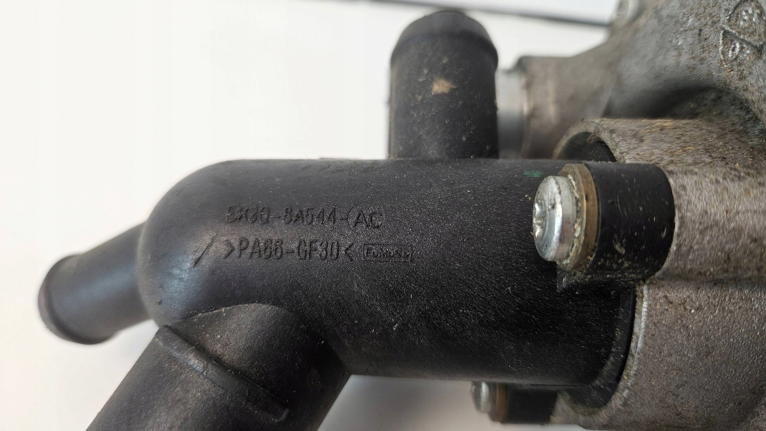 Ford Transit 2.2 TDCI water pump bk3q-8a558-cb