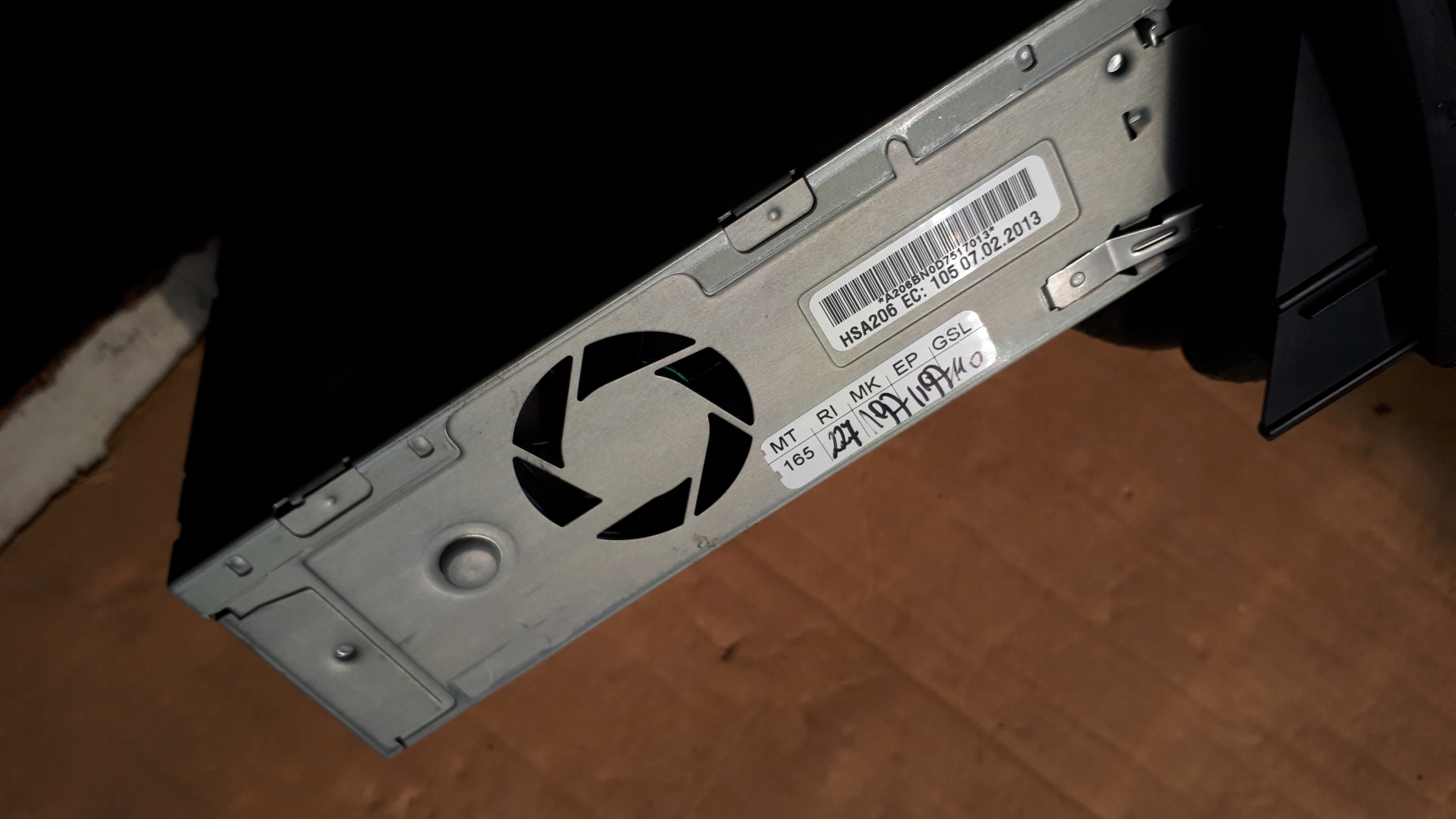 A4 B8 LIFT MULTIMEDIA player MMI 8R2035666B