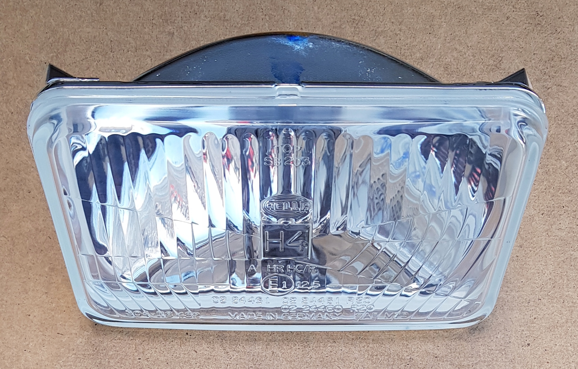 ОРИГИНАЛЬНАЯ ПЕРЕДНЯЯ ФАРА JOHN DEERE AL75338