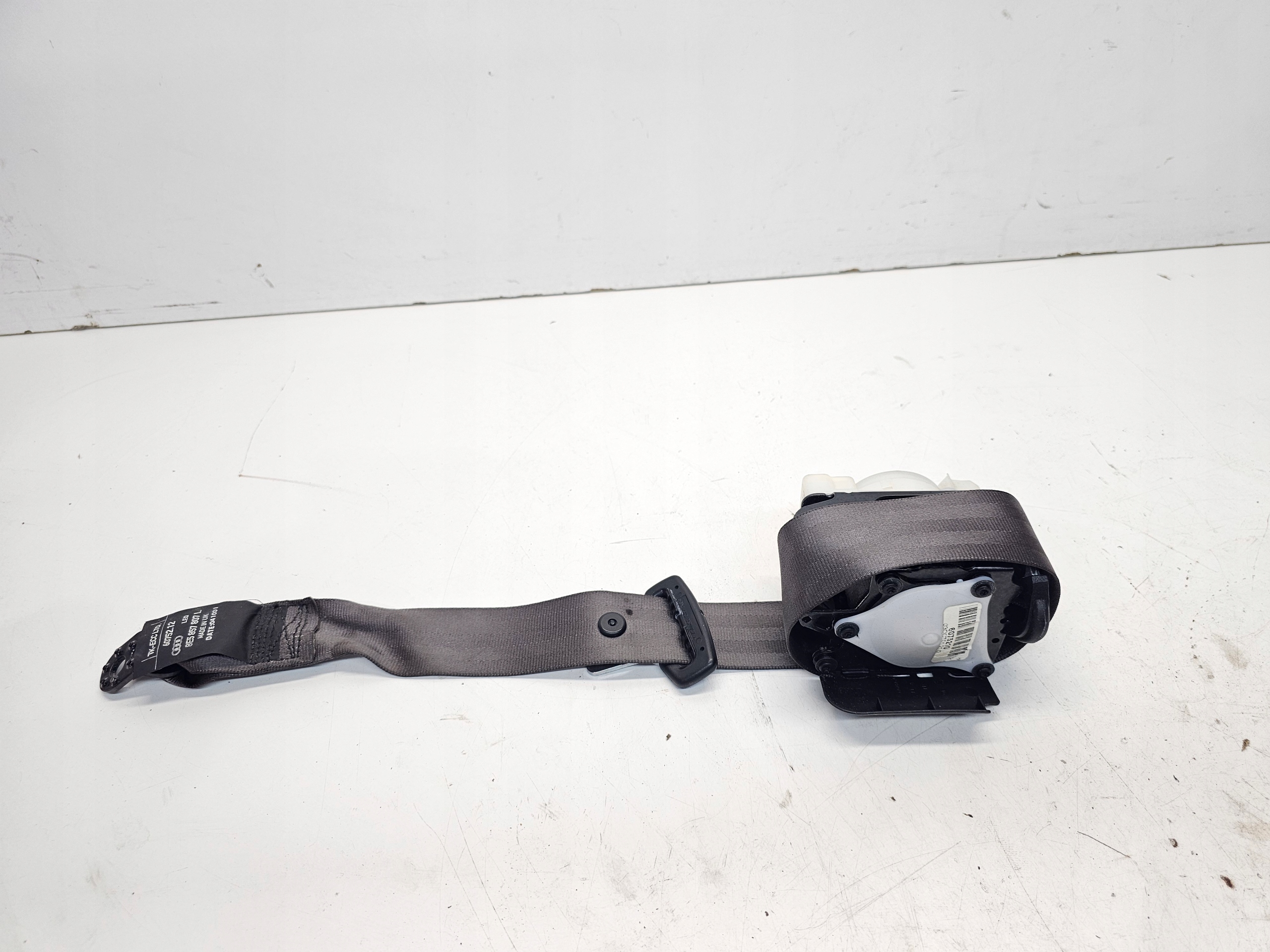Gurten Sicherheits mitte heck AUDI A4 B6 B7 8E5857807L LEQ CIEMNO grau