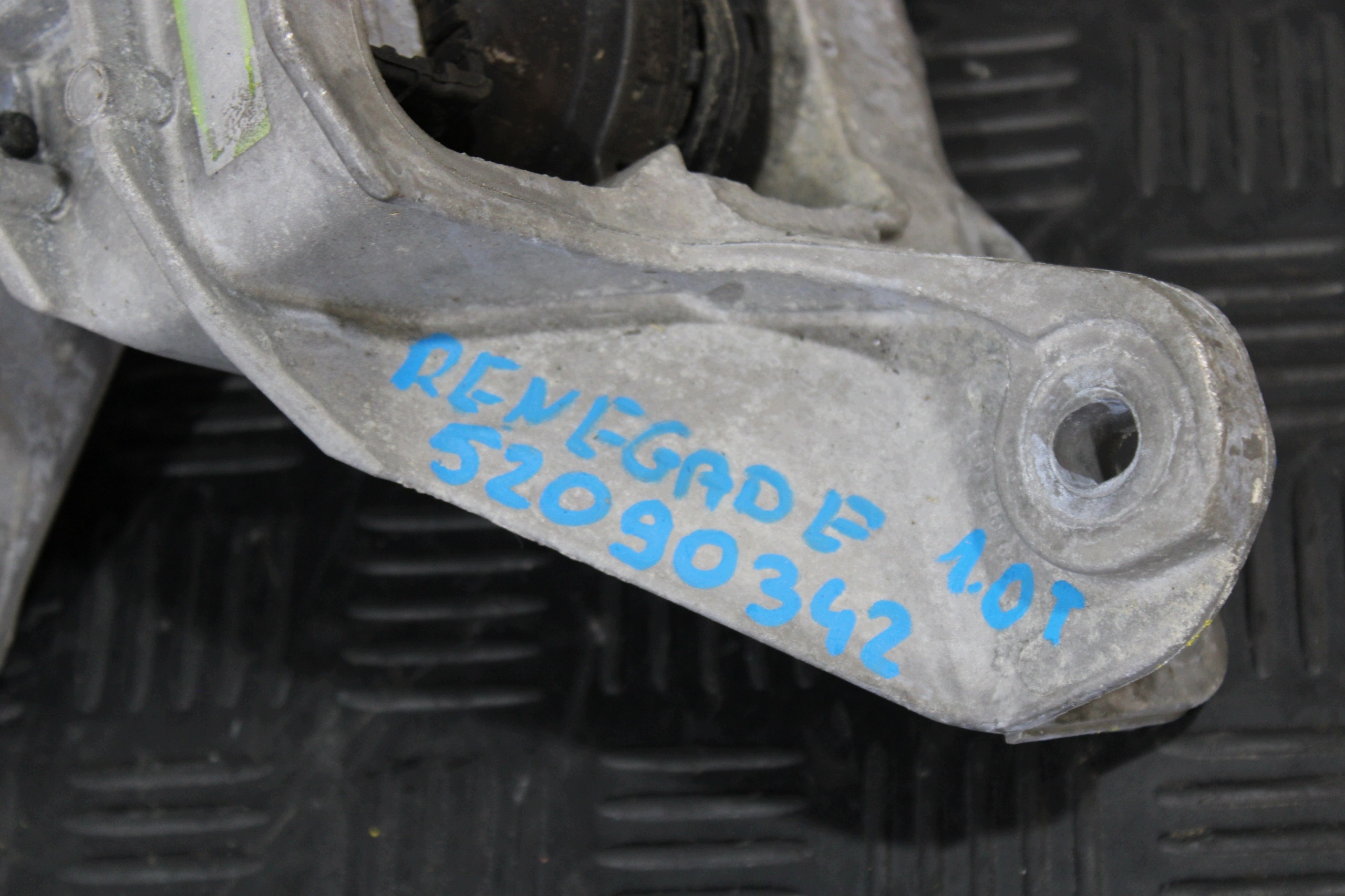 holder engine mount 52090342 JEEP RENEGADE 1.0T