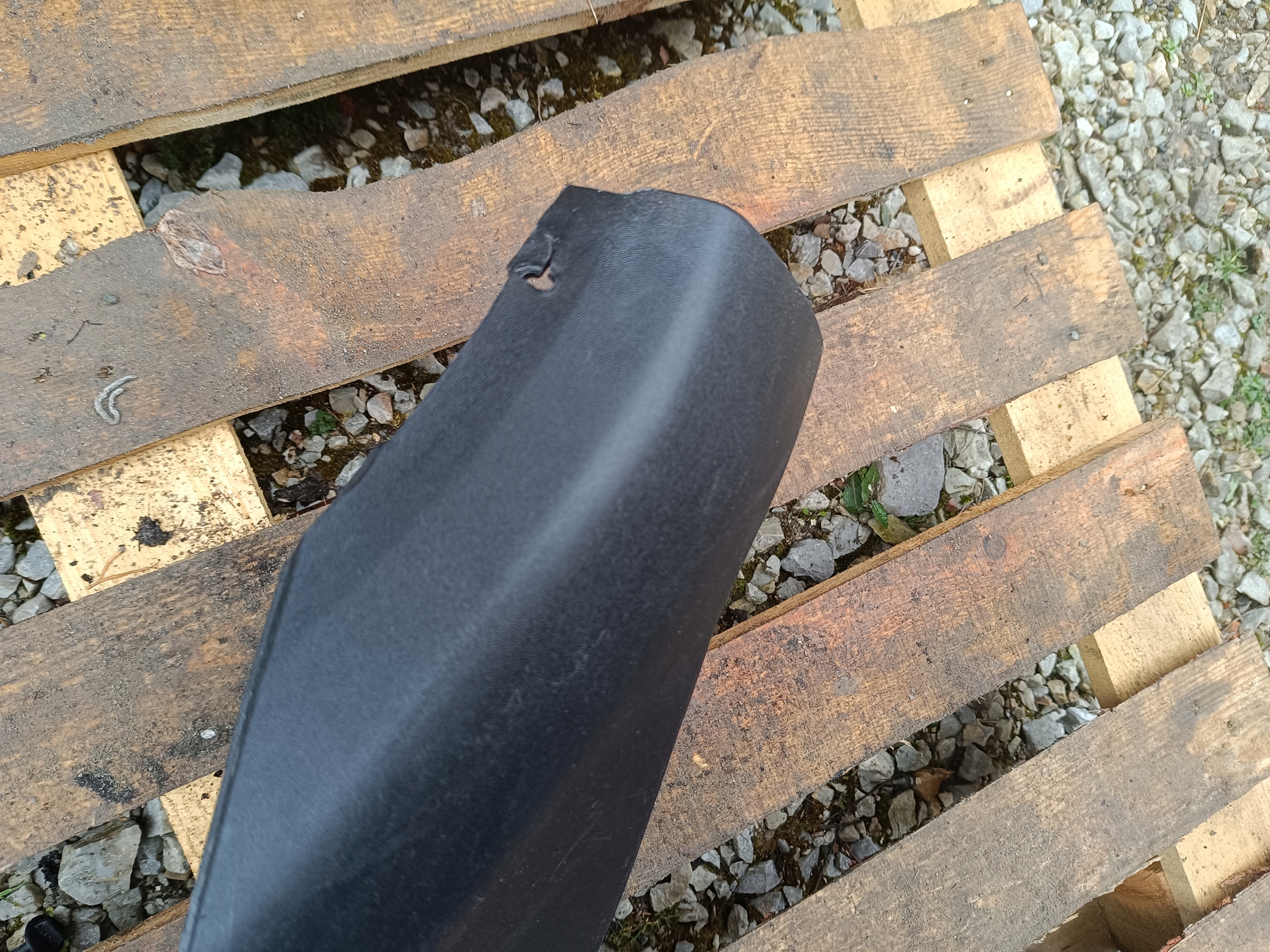 grid right front VOLVO V40 CROSS COUNTRY 31353342