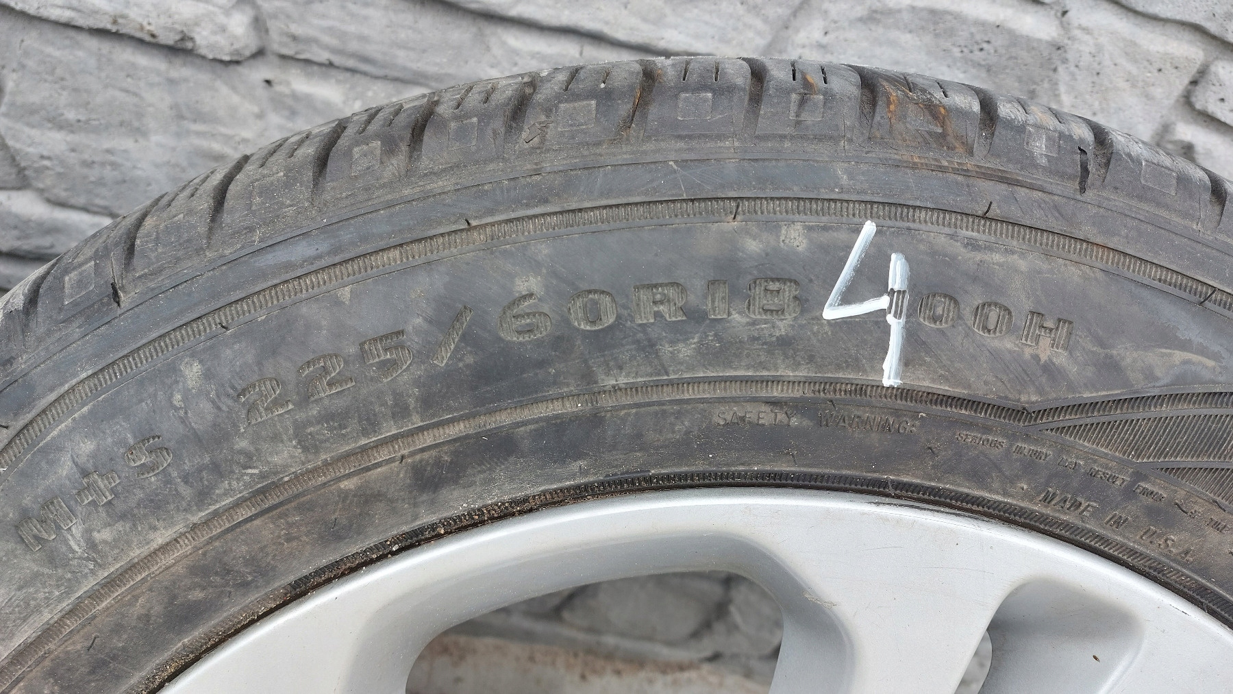 Koła alufelgi R18 5x127 Dodge Durango Profil opony inny