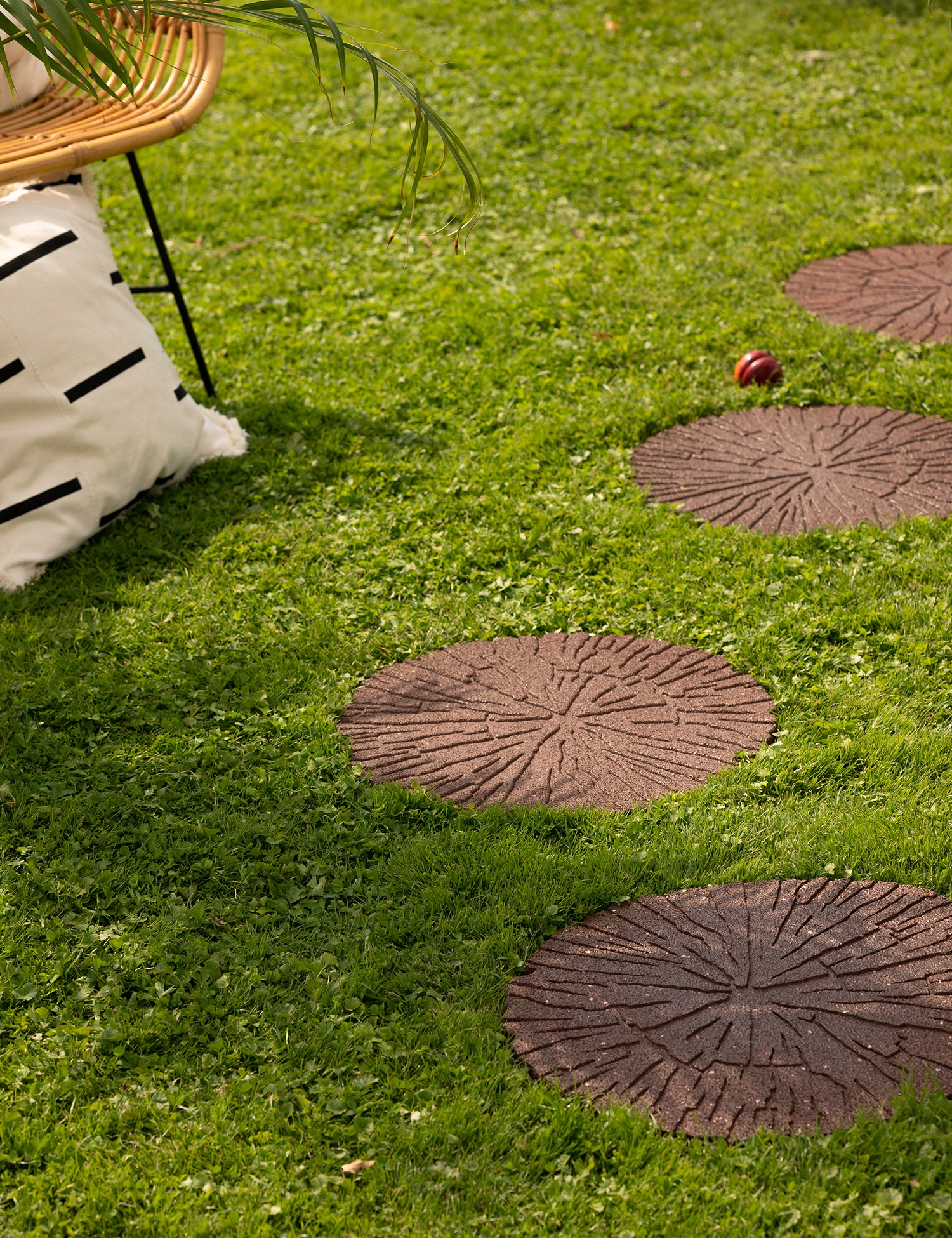 Płytka ogrodowa dekoracyjna ECO ścieżka masywna brąz wzór PIEŃ DREWNO 46cm Rodzaj deska tarasowa