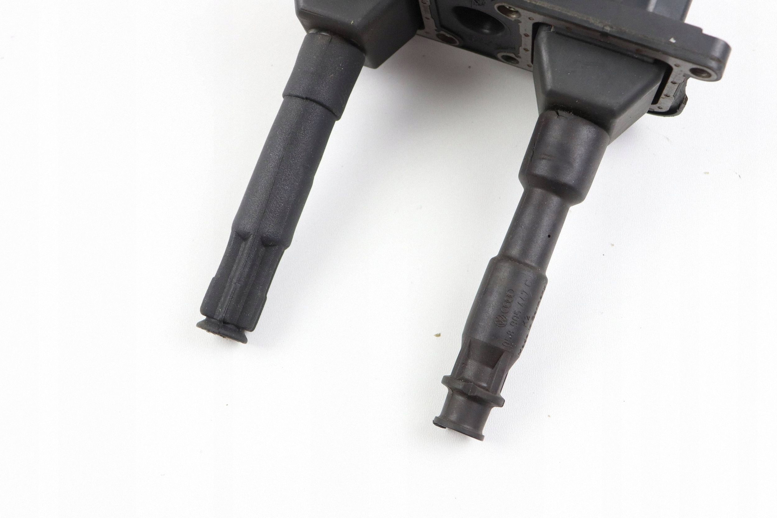 AUDI A4 B5 coil ignition BOSCH 1.8 058905105A