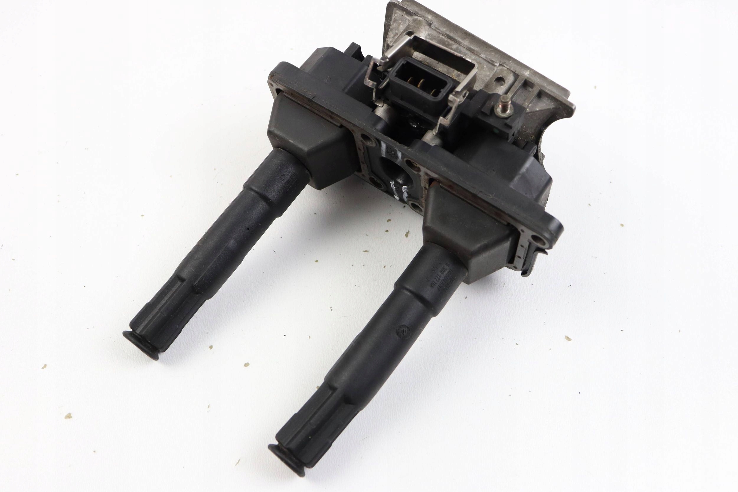 VW PASSAT B5 AUDI A4 B5 coil ignition 1.8 B 125KM 058905447C