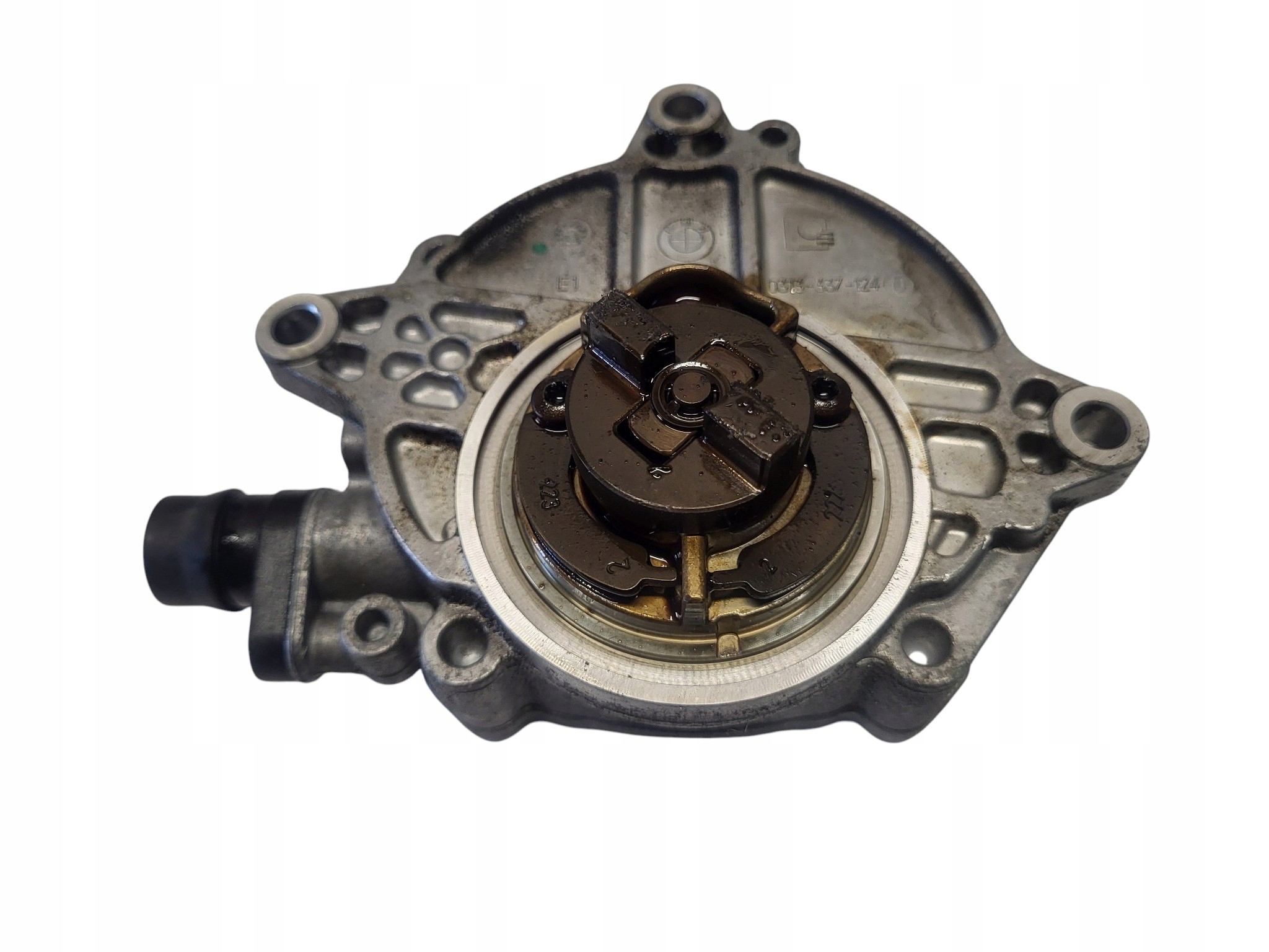 Pompa VACUM BMW E60 E61 2.0i N43 0313327116D