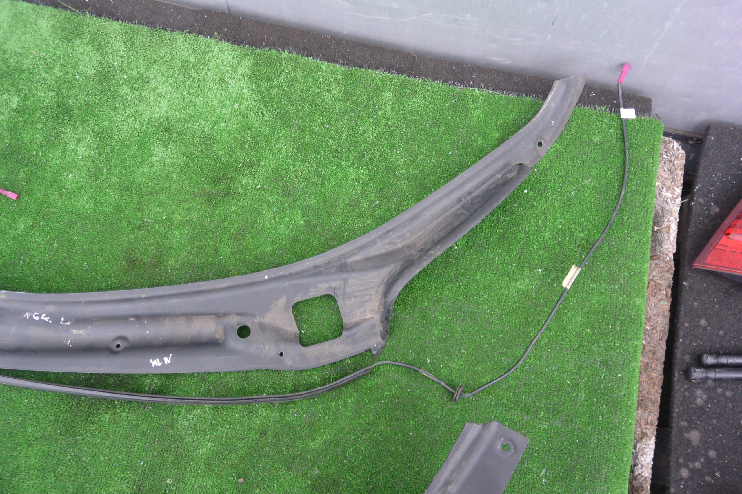 B1e10b974b33abf4488df04a880b