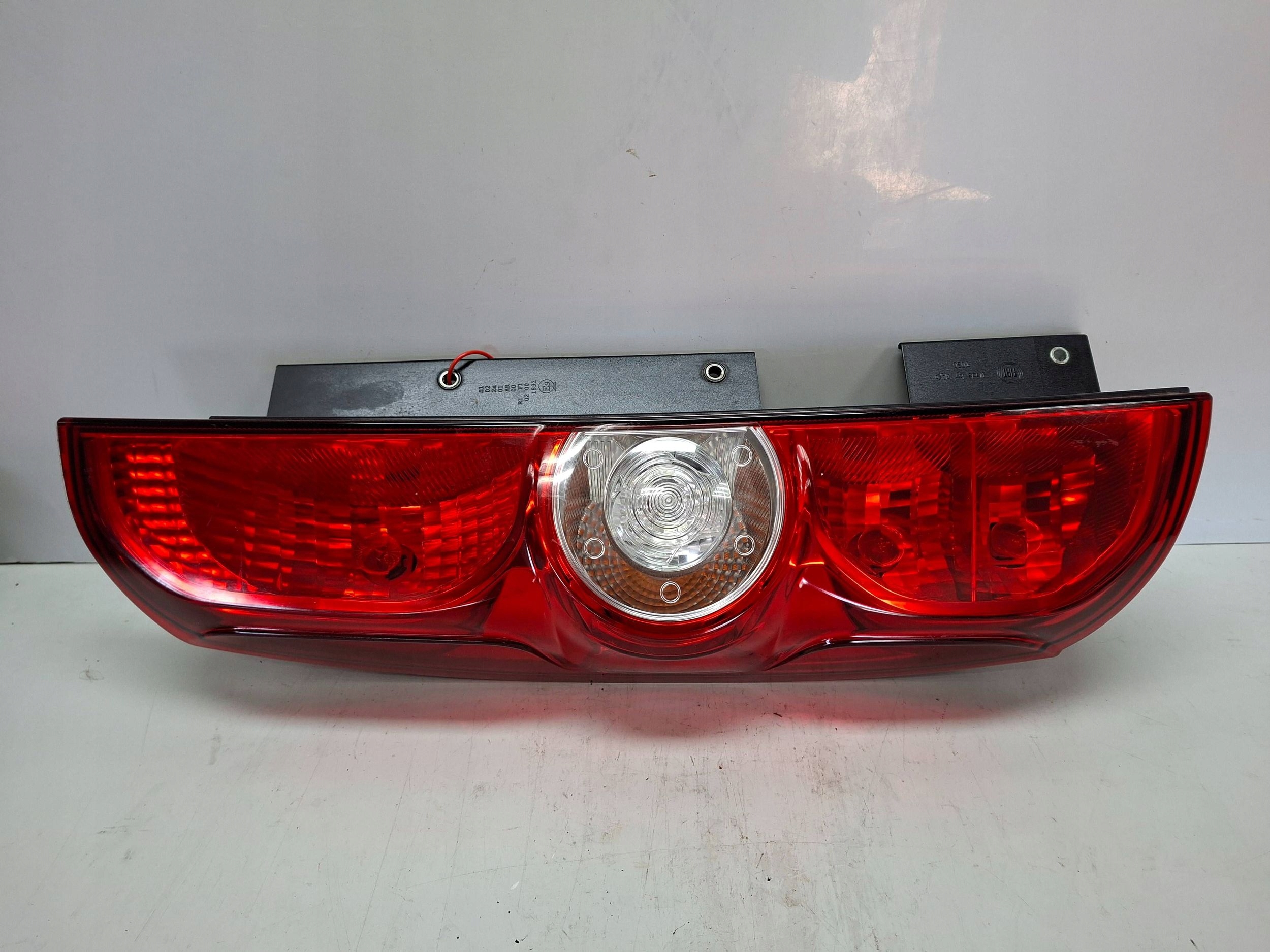 light rear left 518106740 FIAT DOBLO II COMBO D 2010