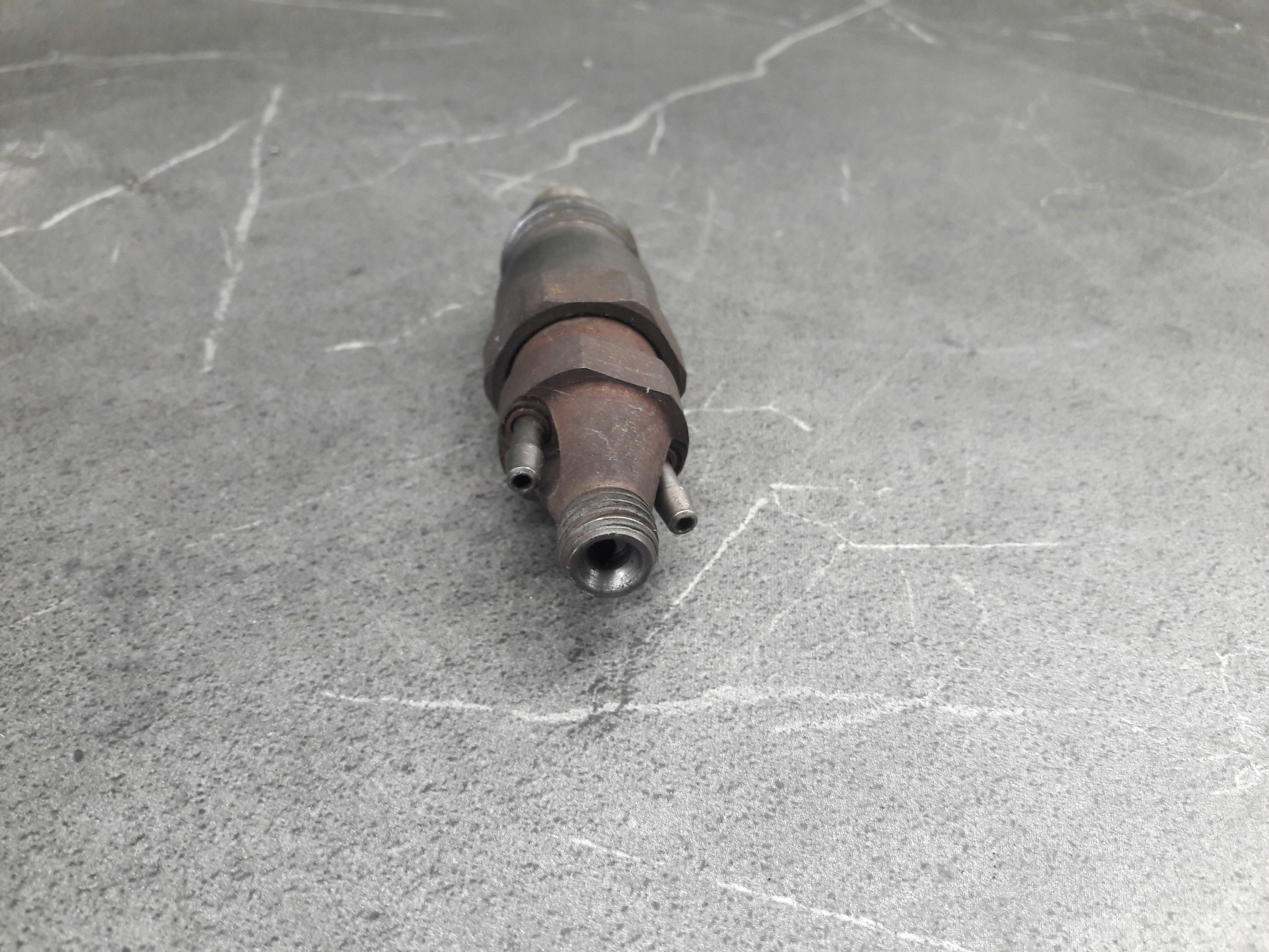 KCA15S66 wtryskiwacz 130bar RENAULT SAFRANE 2.0TDI Producent części Renault OE