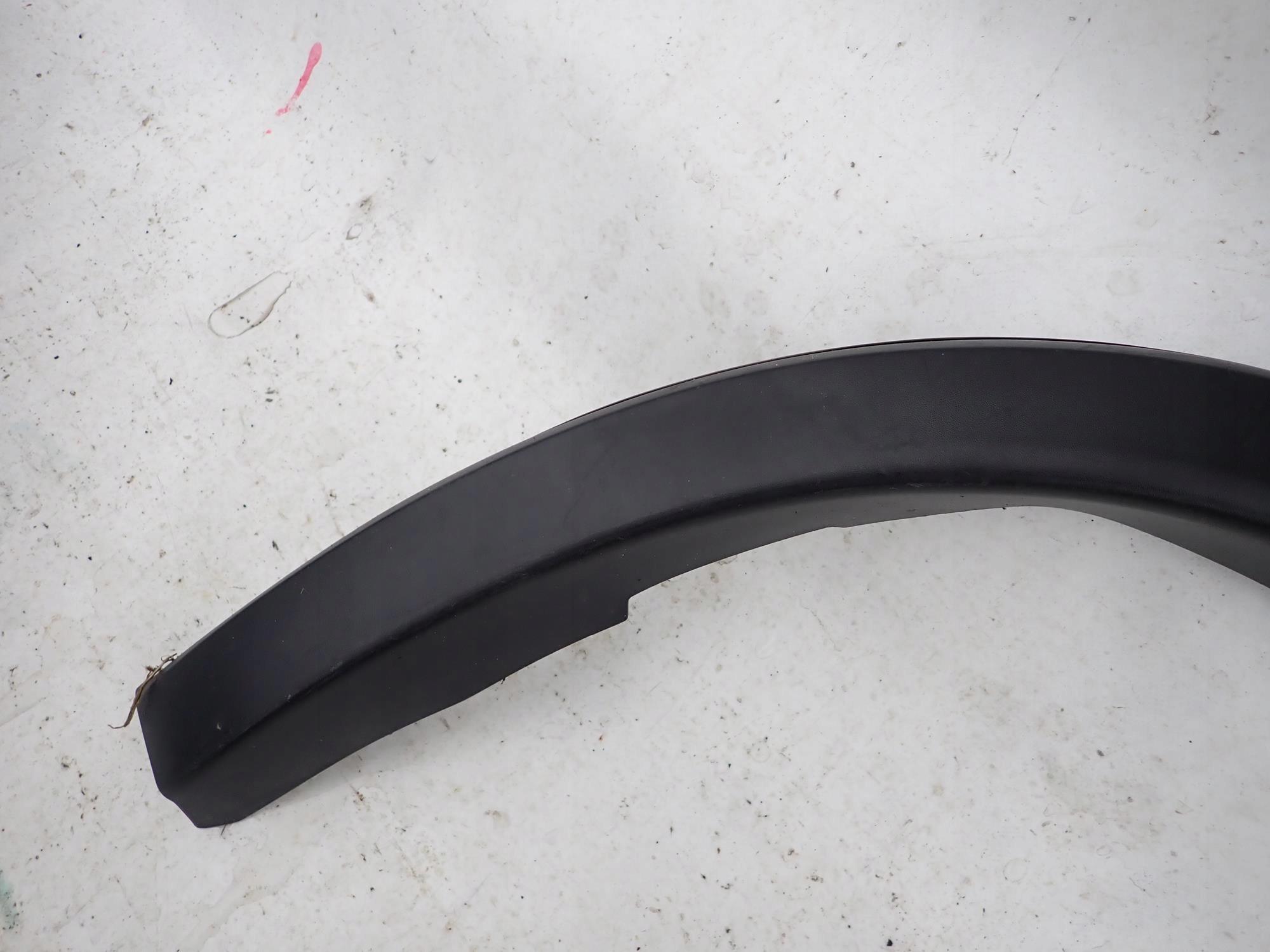 MITSUBISHI ASX and 1 LIFT 12-22 cap left rear part