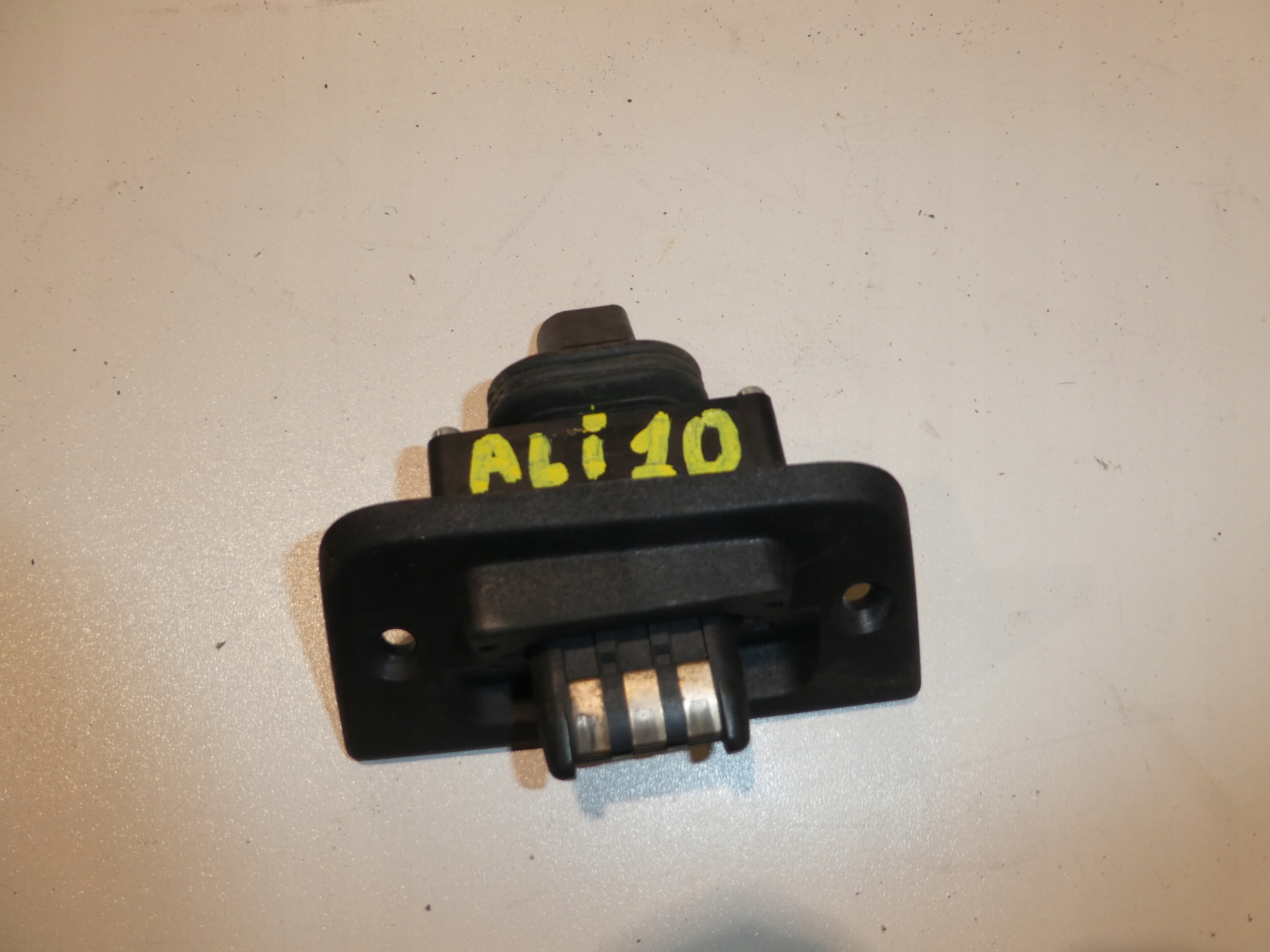 Schütz Sensor rechts Tür 7H0907438B VW T5 7H0907438B