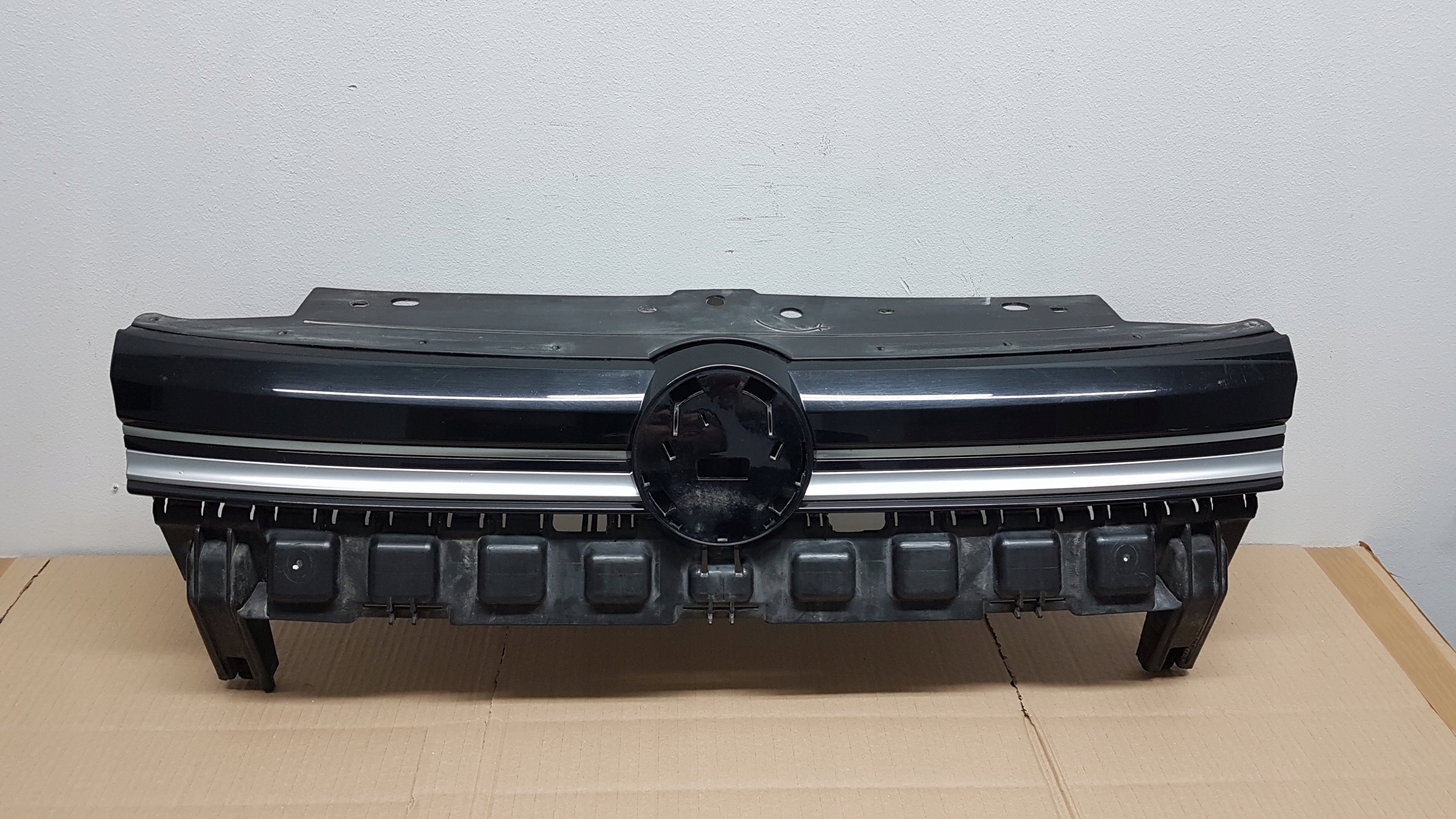 VW Caddy Kühlergrill FRONTGRILL Kühlergitter - Thumbnail 6