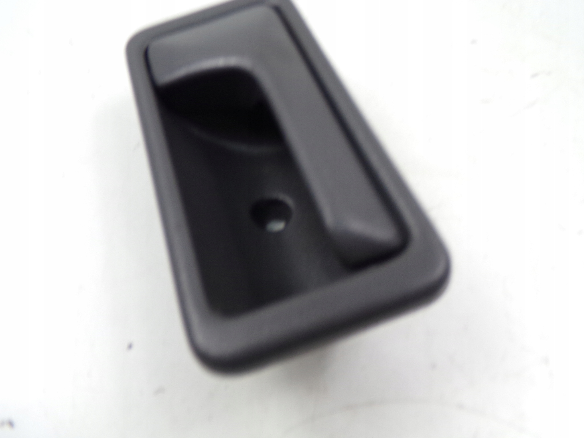 mazda MPV и LV 96R ручка двери внутренняя