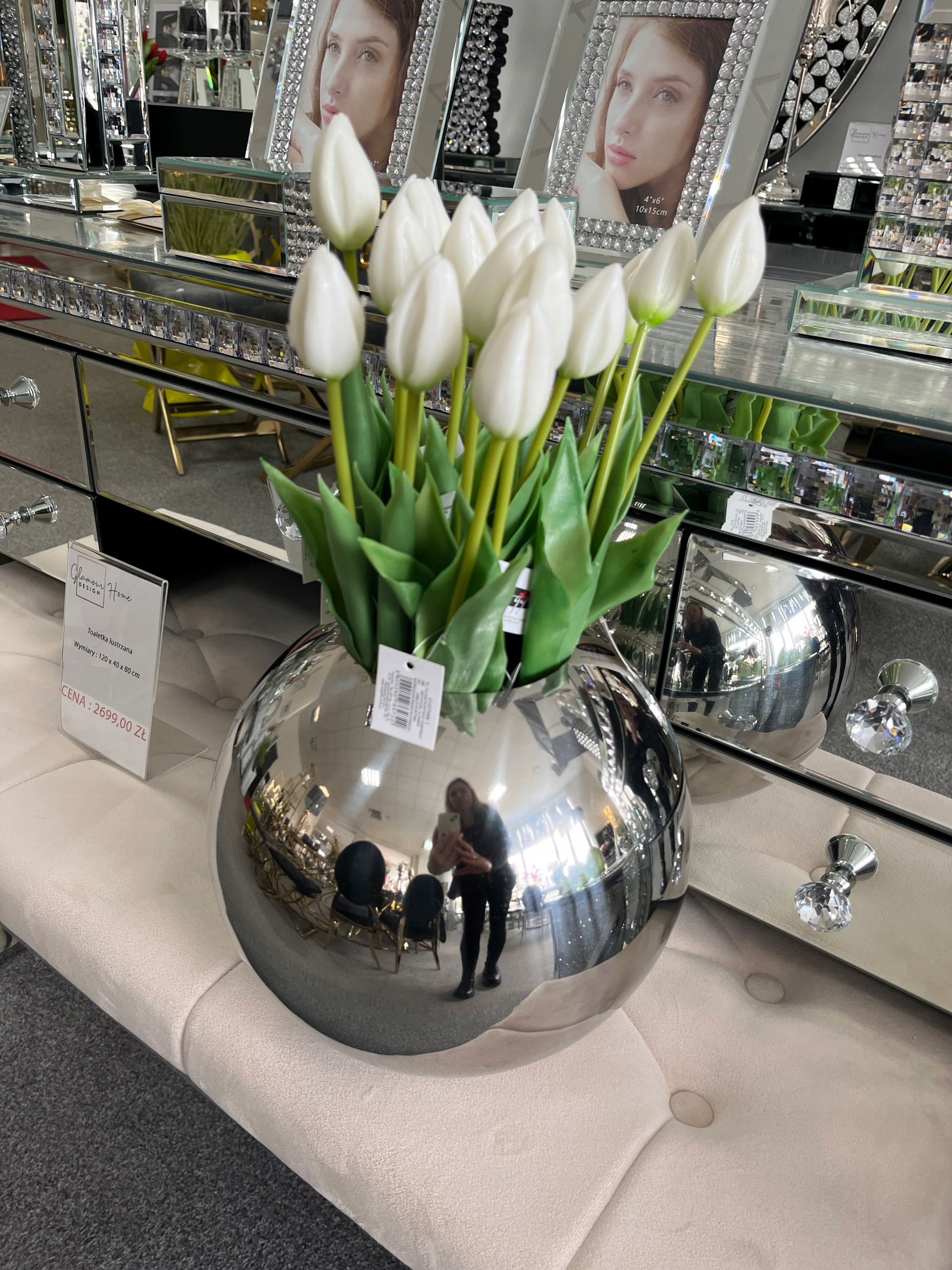 Wazon kula stalowa srebrna 25 cm glamour