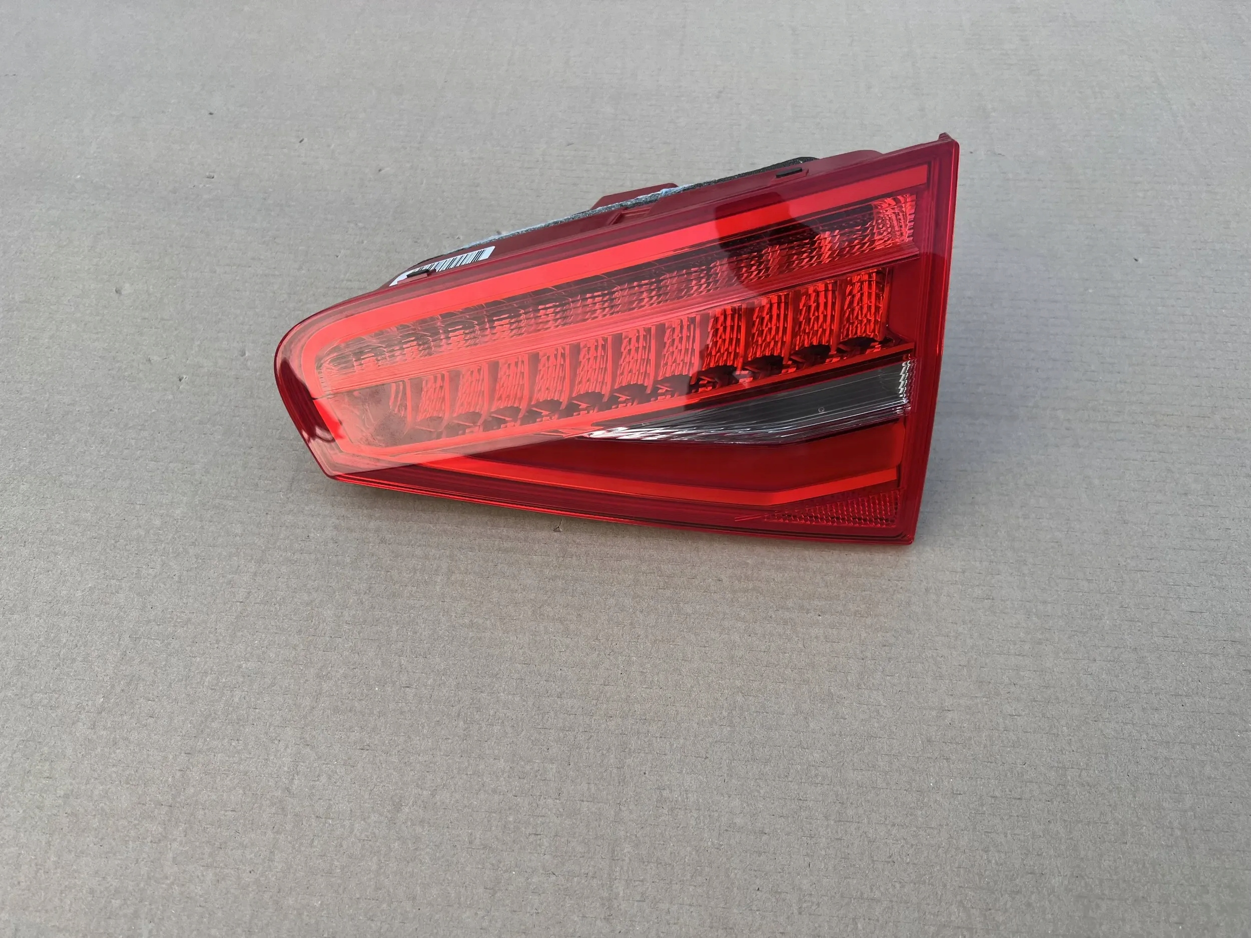 Audi A4 B8 Rückleuchte 8K5945096A Rearlamp - Thumbnail 1