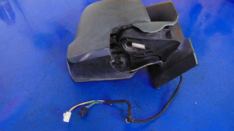 mirror right EUROPA 7 PIN MERCEDES SPRINTER A910 A907 18-25R