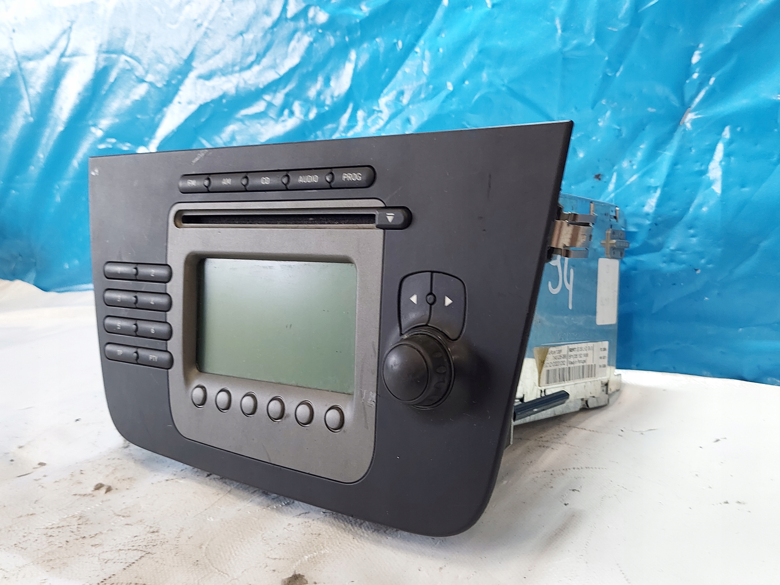 RADIO EKRAN TOLEDO III 5P10351521MM
