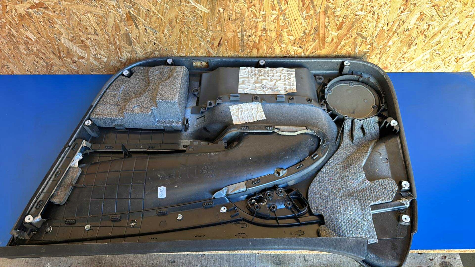 side driver´s grey leather left front SAAB 9-3 sedan 93 SKORZANY grey
