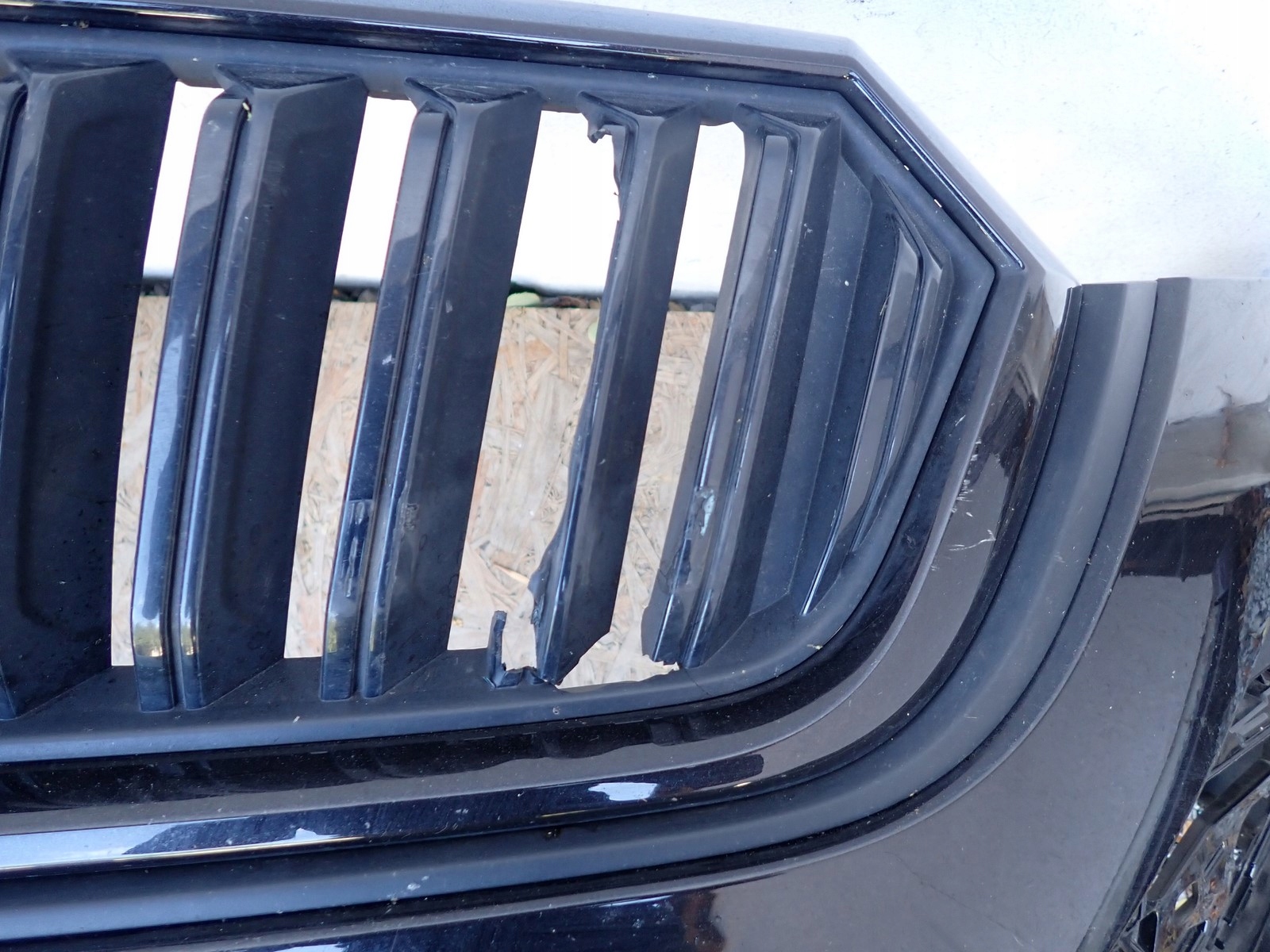 bumper front front SKODA OCTAVIA 4 IV RS 2020- 5E3807217F